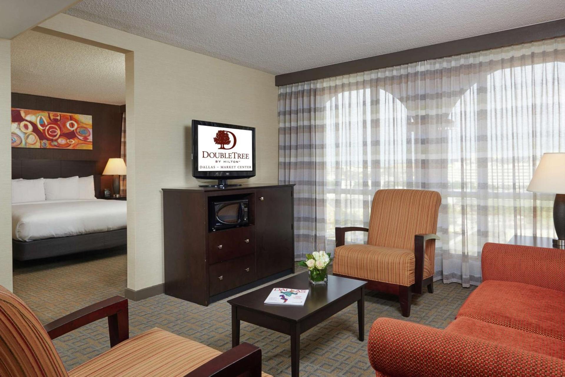 DoubleTree by Hilton Dallas Market Center photo 38