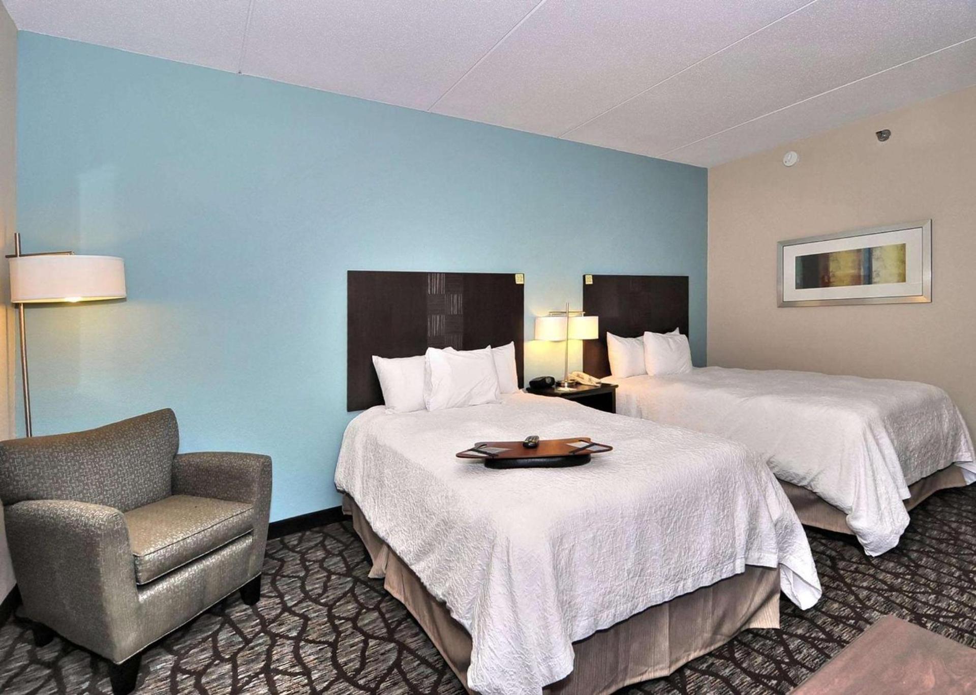 Hampton Inn Eden photo 21