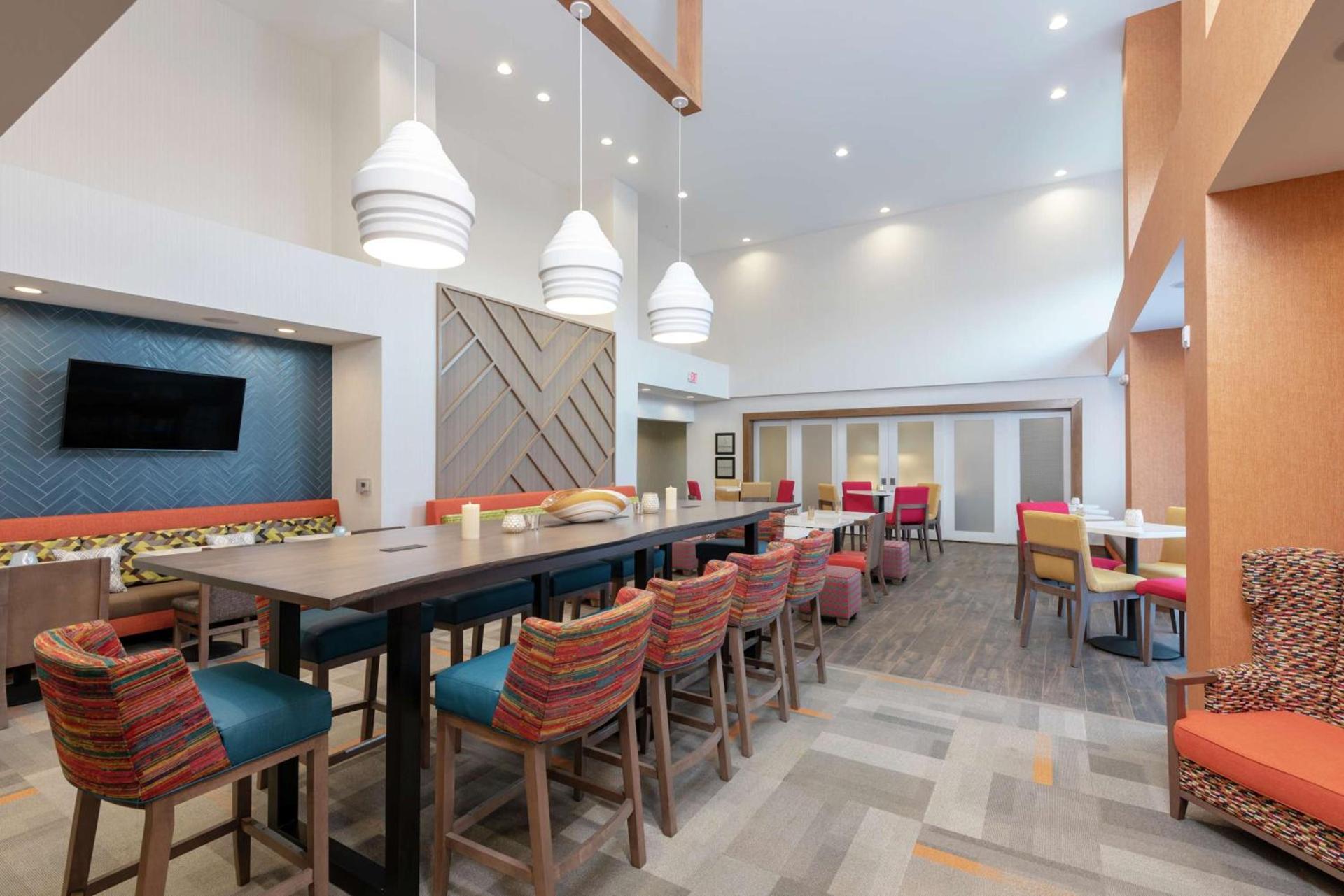 Hampton Inn & Suites Xenia Dayton photo 11
