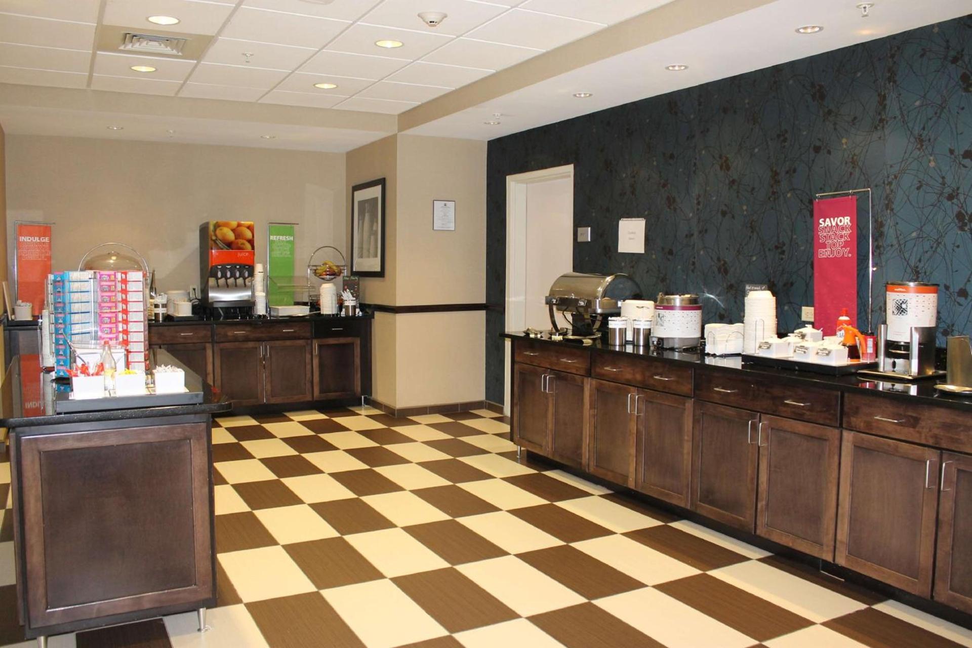 Hampton Inn Dahlgren photo 20
