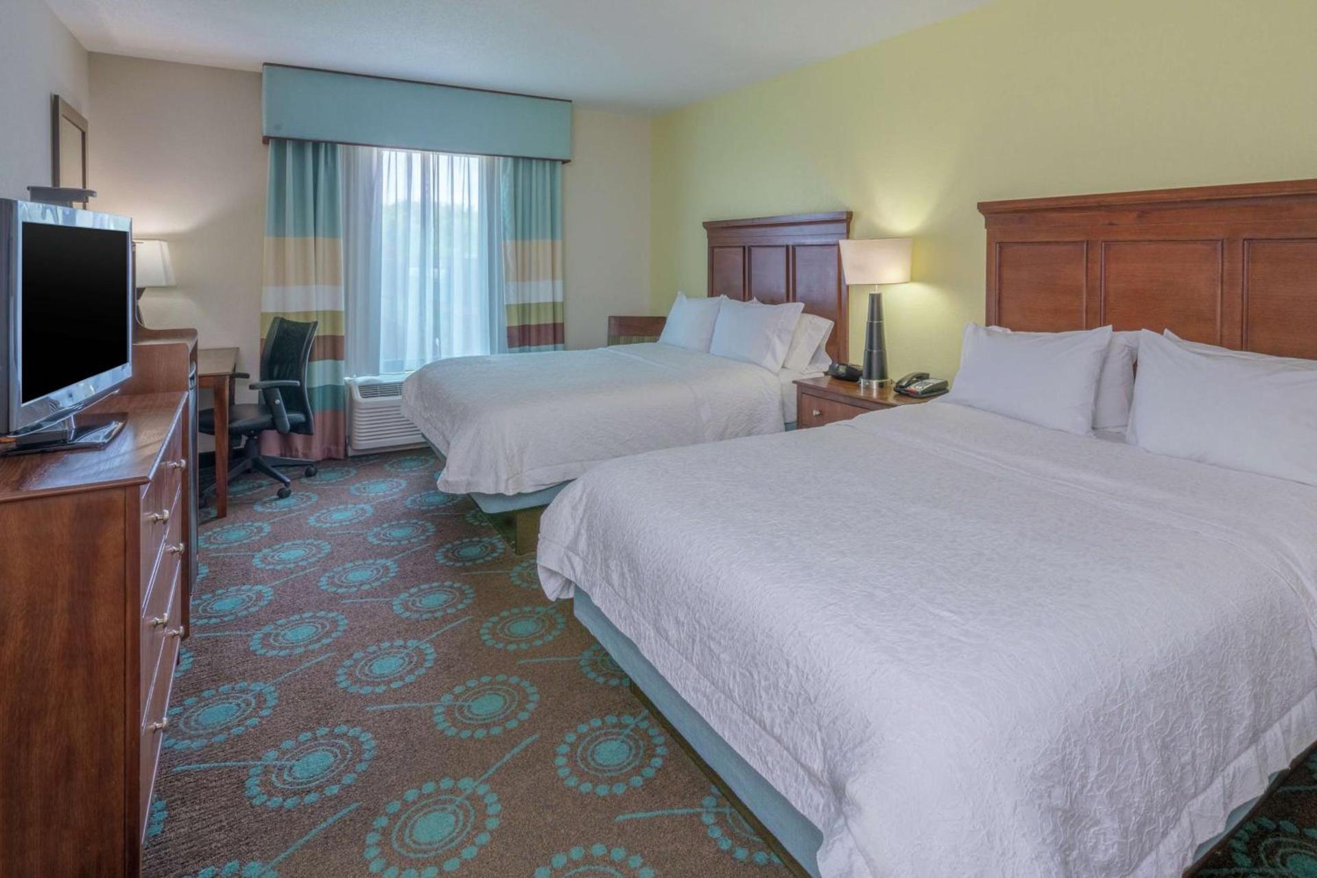 Hampton Inn Dahlgren photo 42