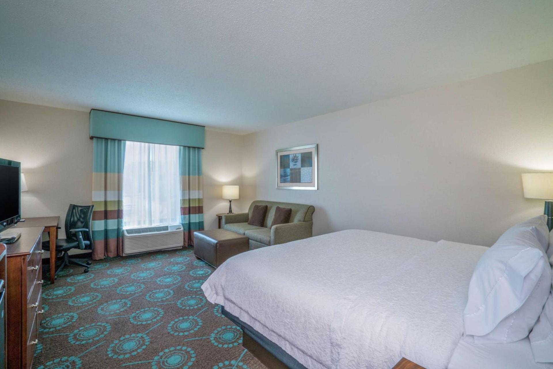 Hampton Inn Dahlgren photo 58
