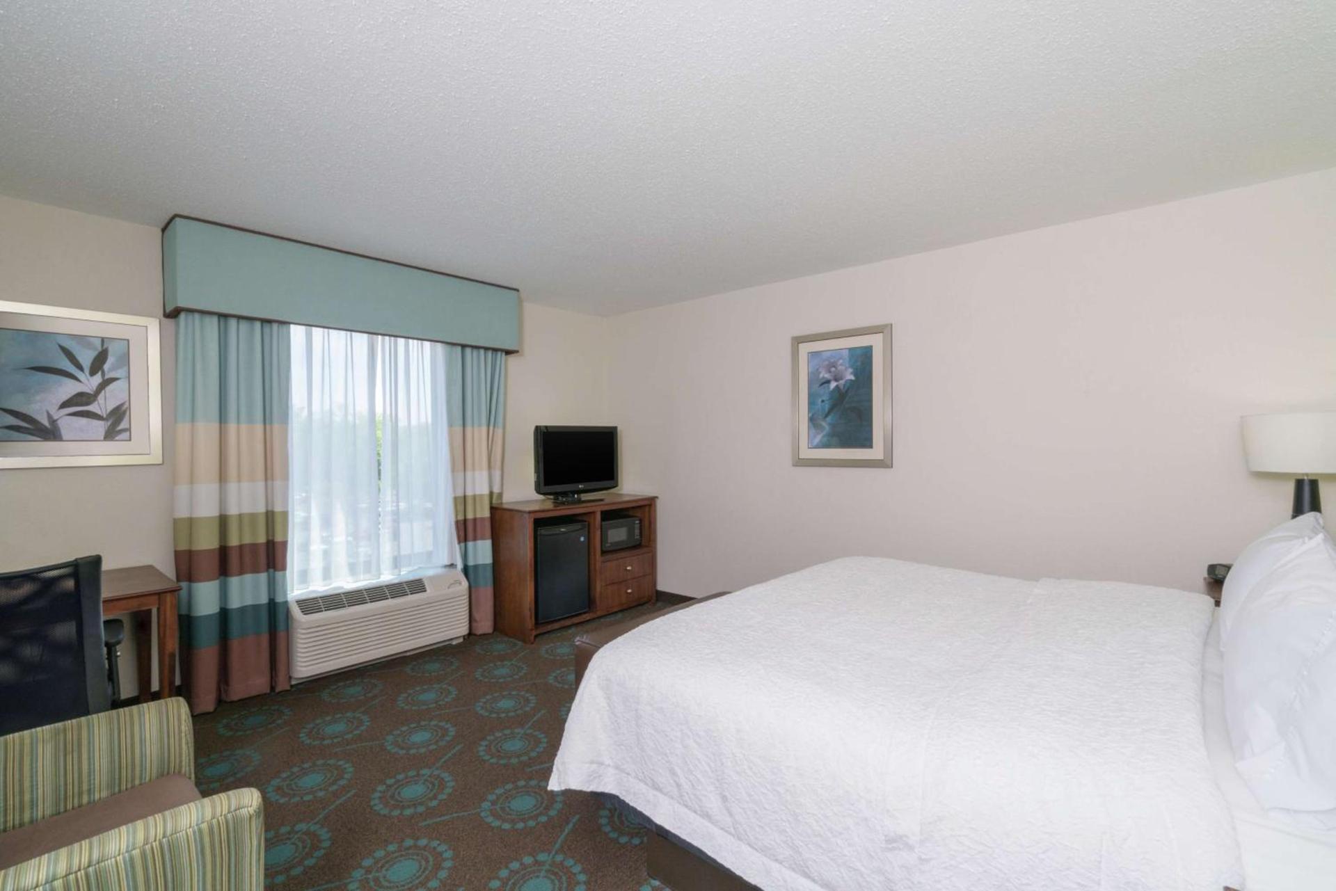Hampton Inn Dahlgren photo 60