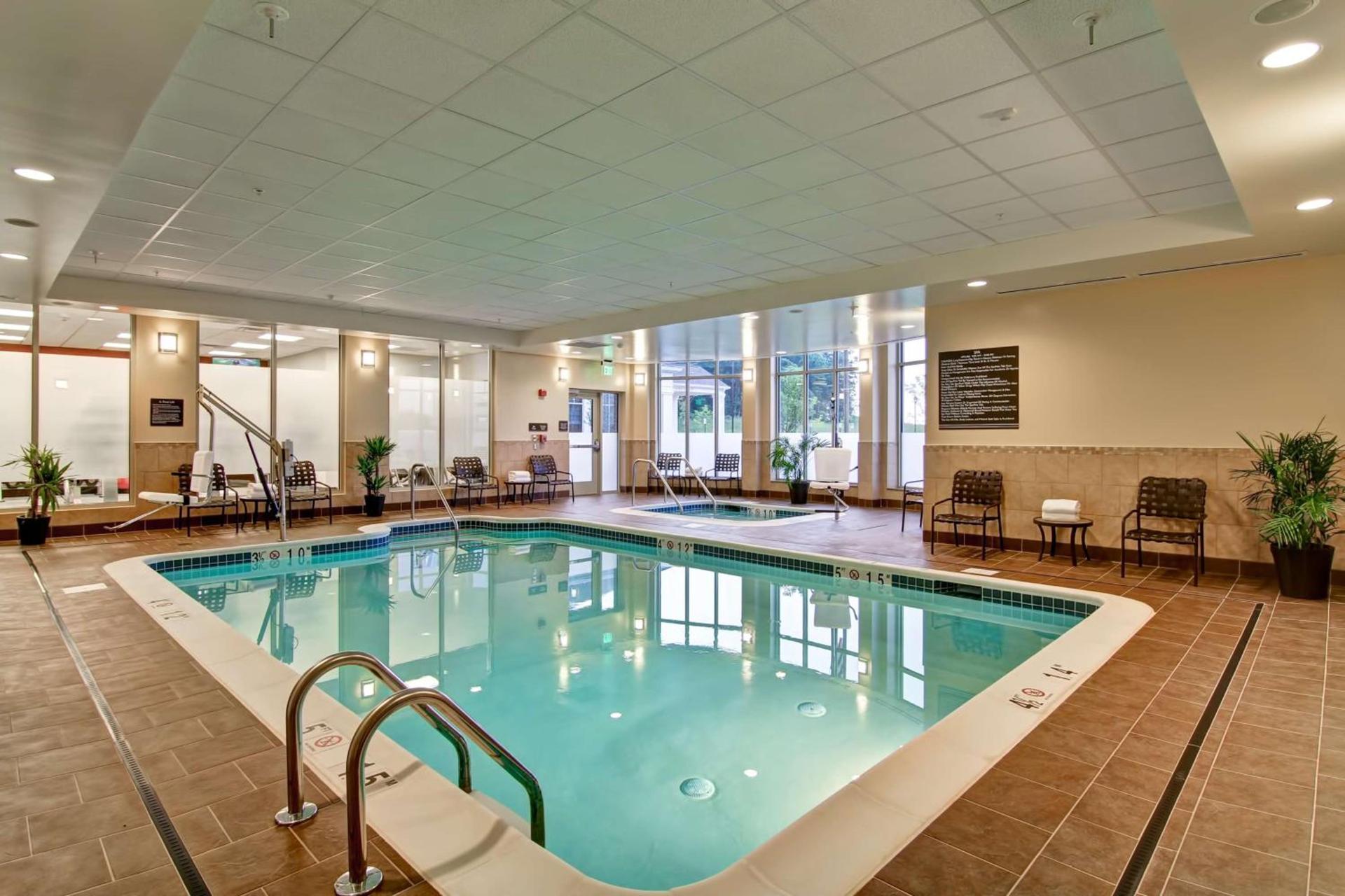 Hilton Garden Inn Woodbridge photo 4