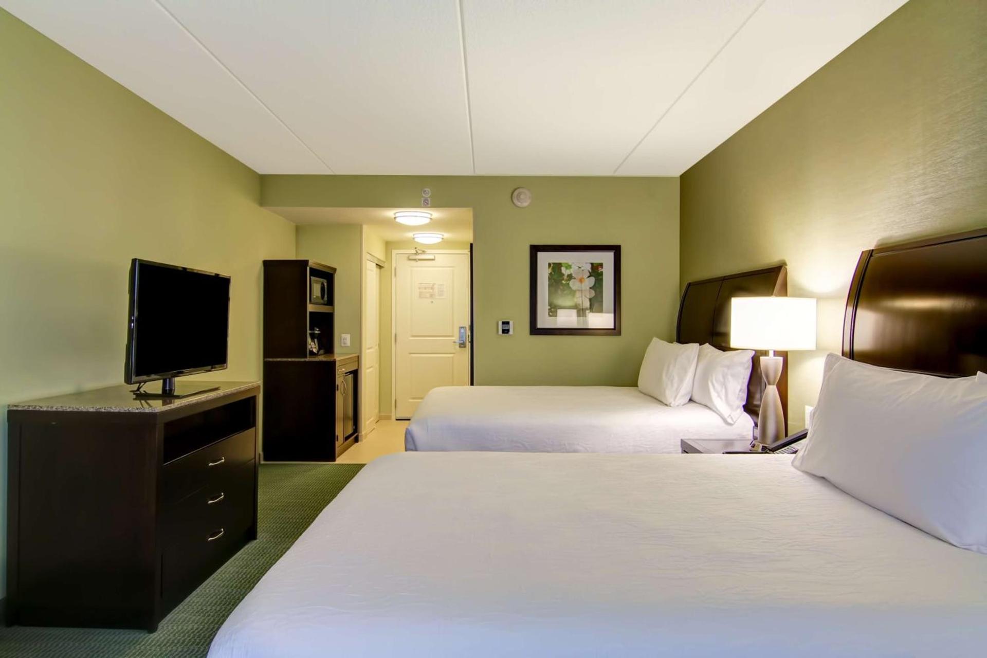 Hilton Garden Inn Woodbridge photo 23