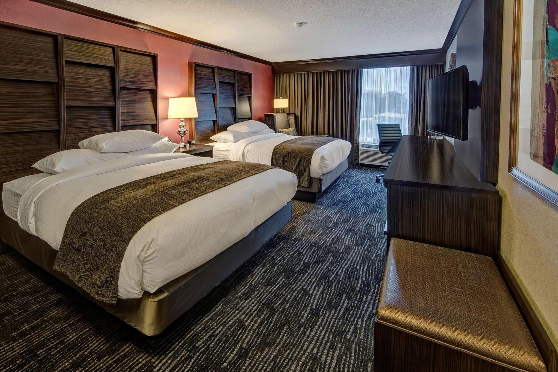 DoubleTree by Hilton Decatur Riverfront photo 30
