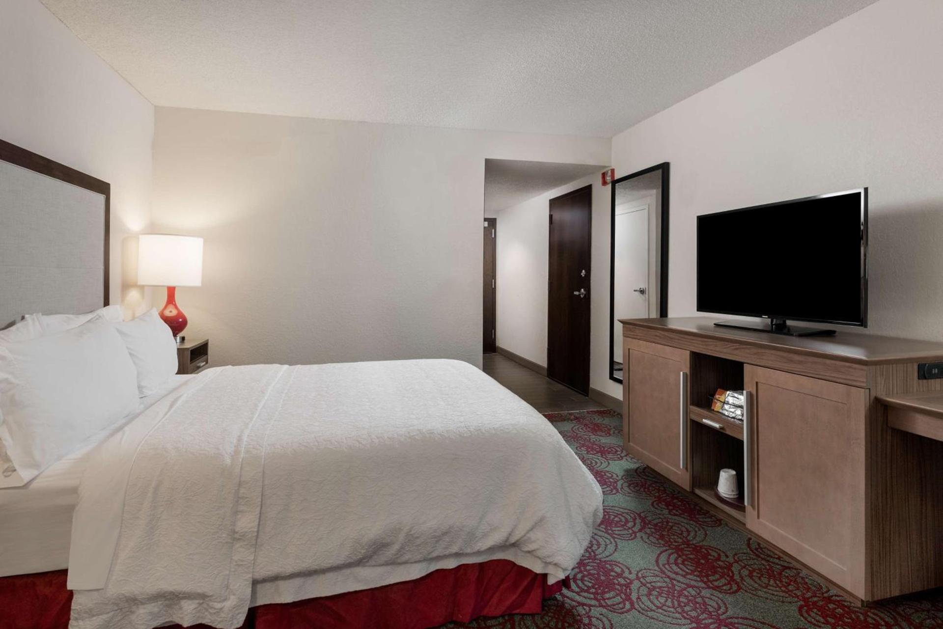 Hampton Inn Debary-Deltona photo 33