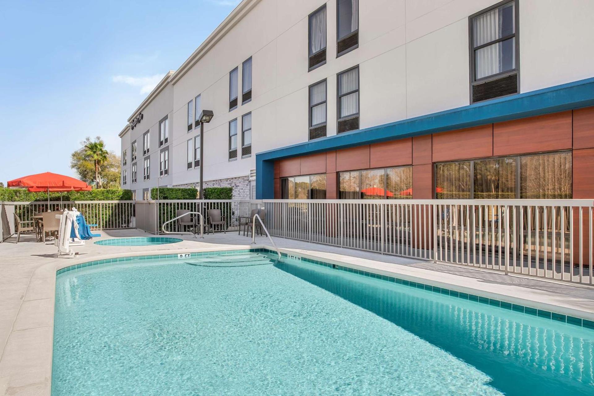 Hampton Inn Debary-Deltona photo 41