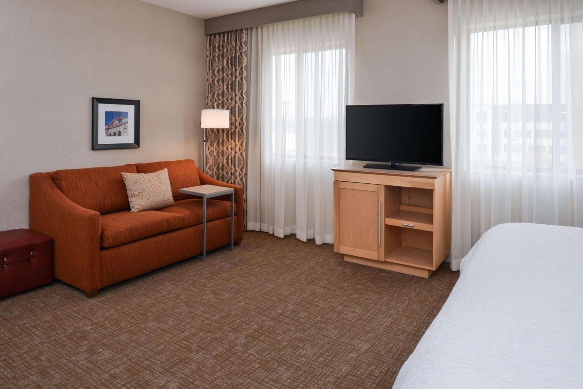 Hampton Inn & Suites Denver-Speer Boulevard photo 22