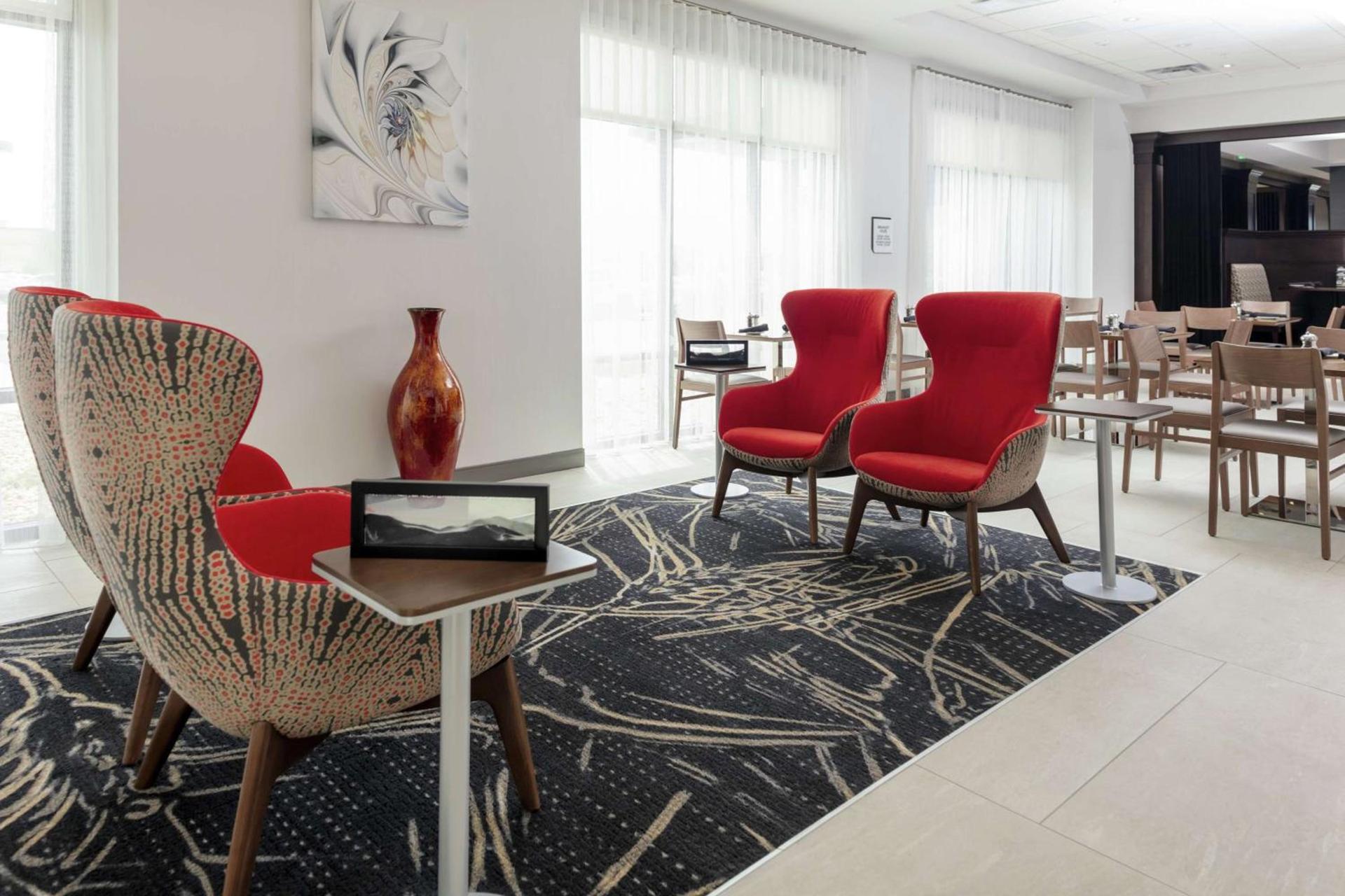Hilton Garden Inn Denver/Thornton photo 3