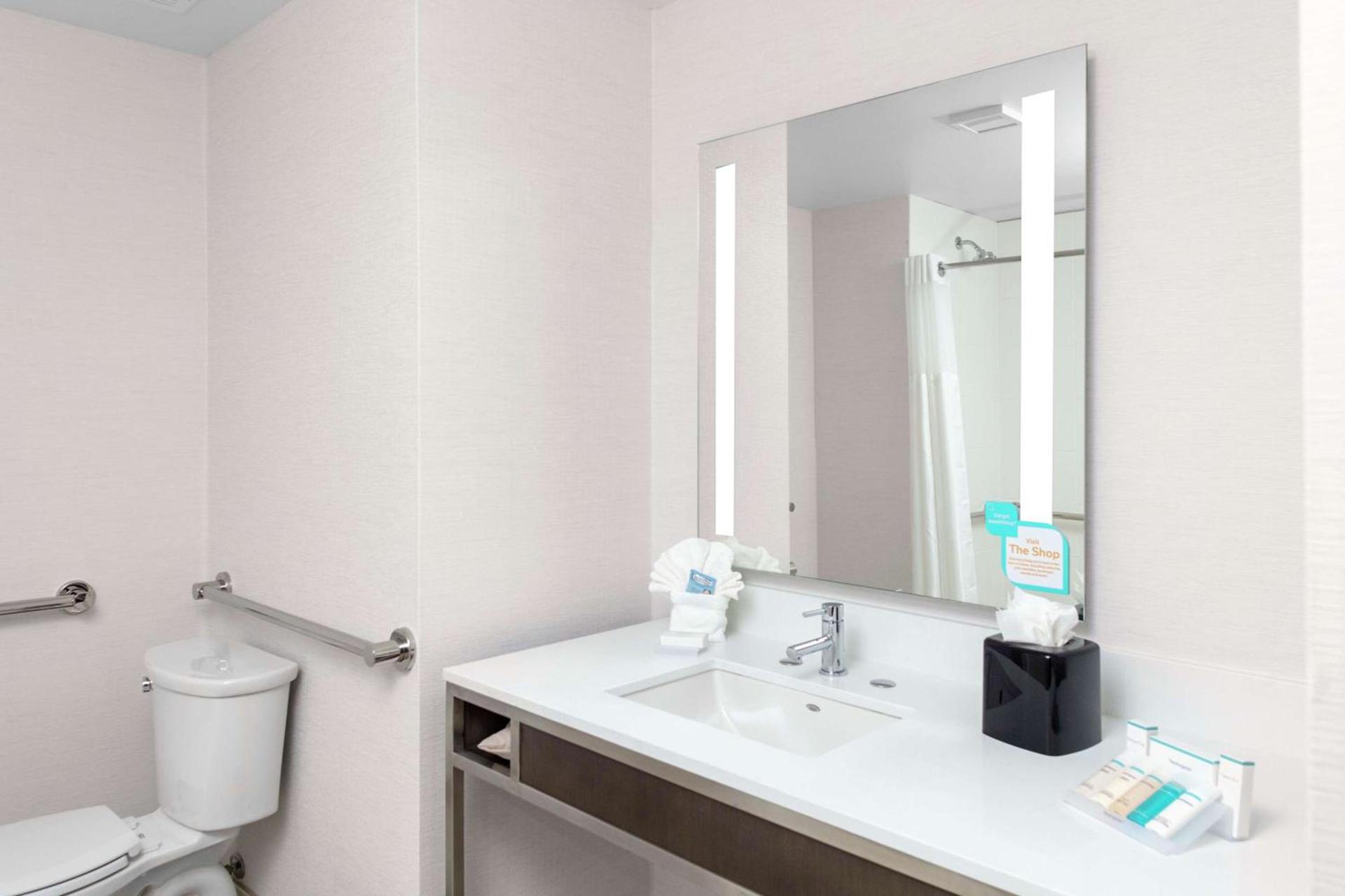 Hilton Garden Inn Denver/Thornton photo 24
