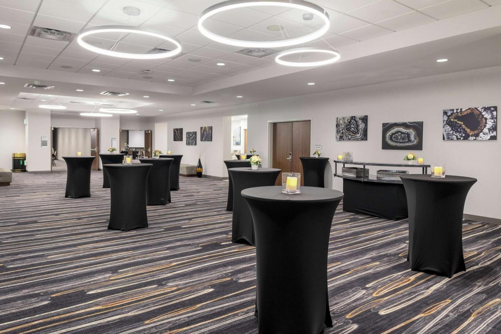 Hilton Garden Inn Denver/Thornton photo 29