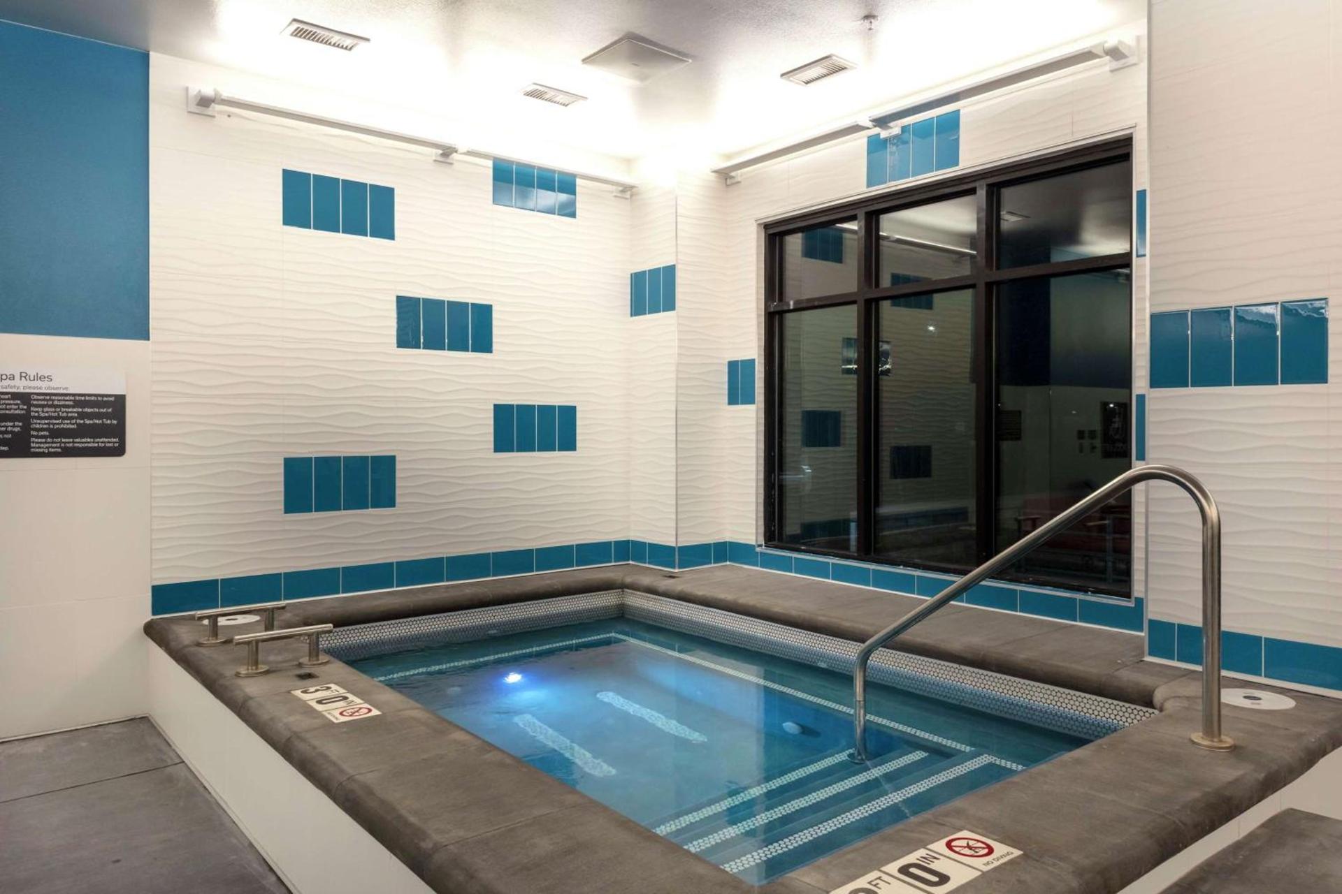 Hilton Garden Inn Denver/Thornton photo 33