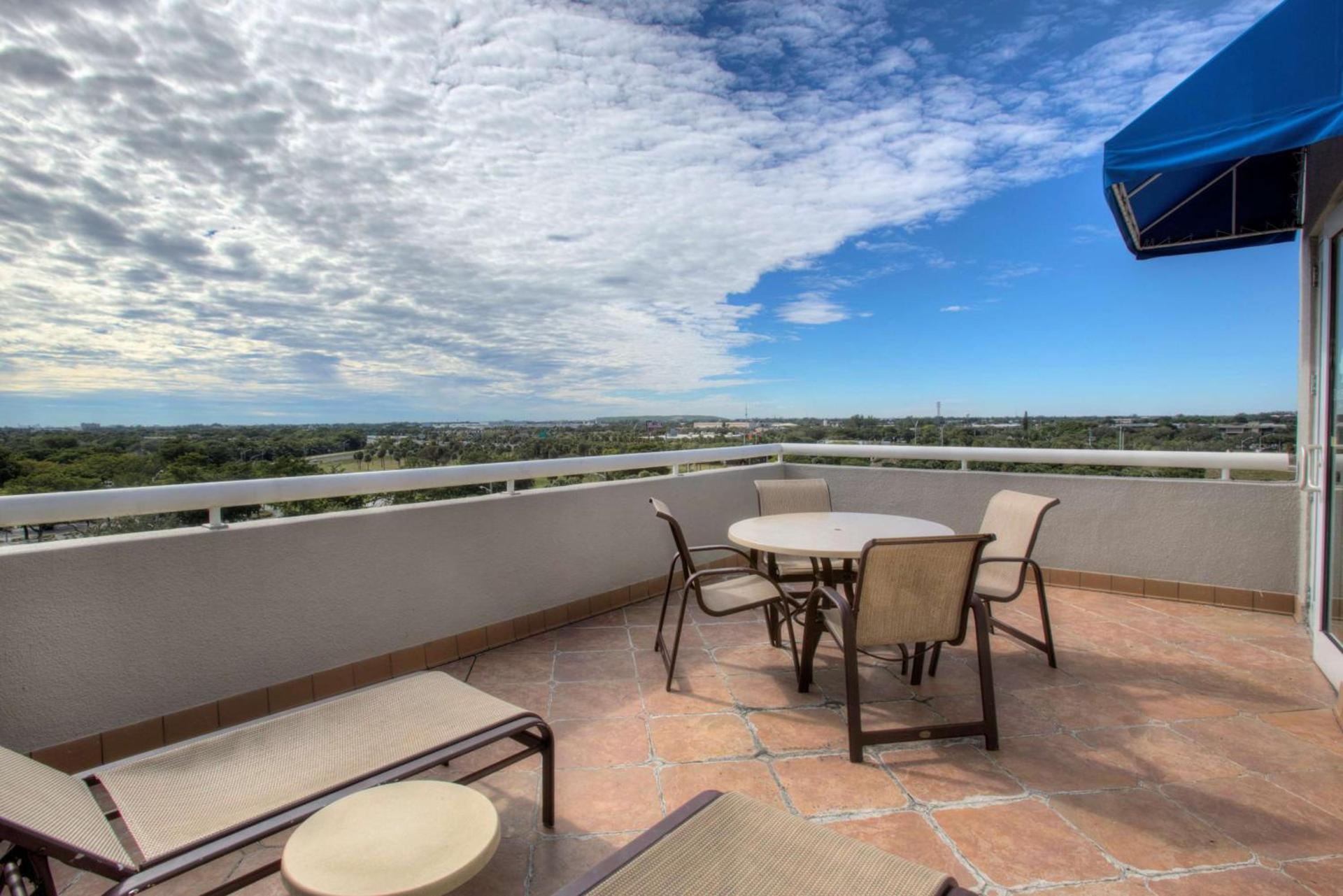 DoubleTree by Hilton Hotel Deerfield Beach Boca Raton photo 46
