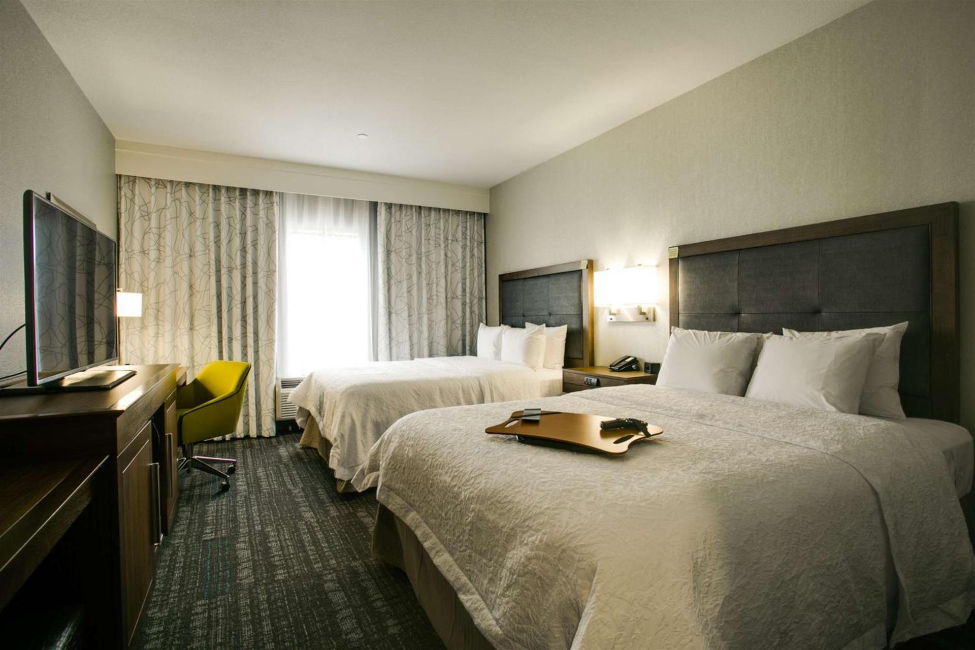 Hampton Inn & Suites Dallas/Ft. Worth Airport South photo 23