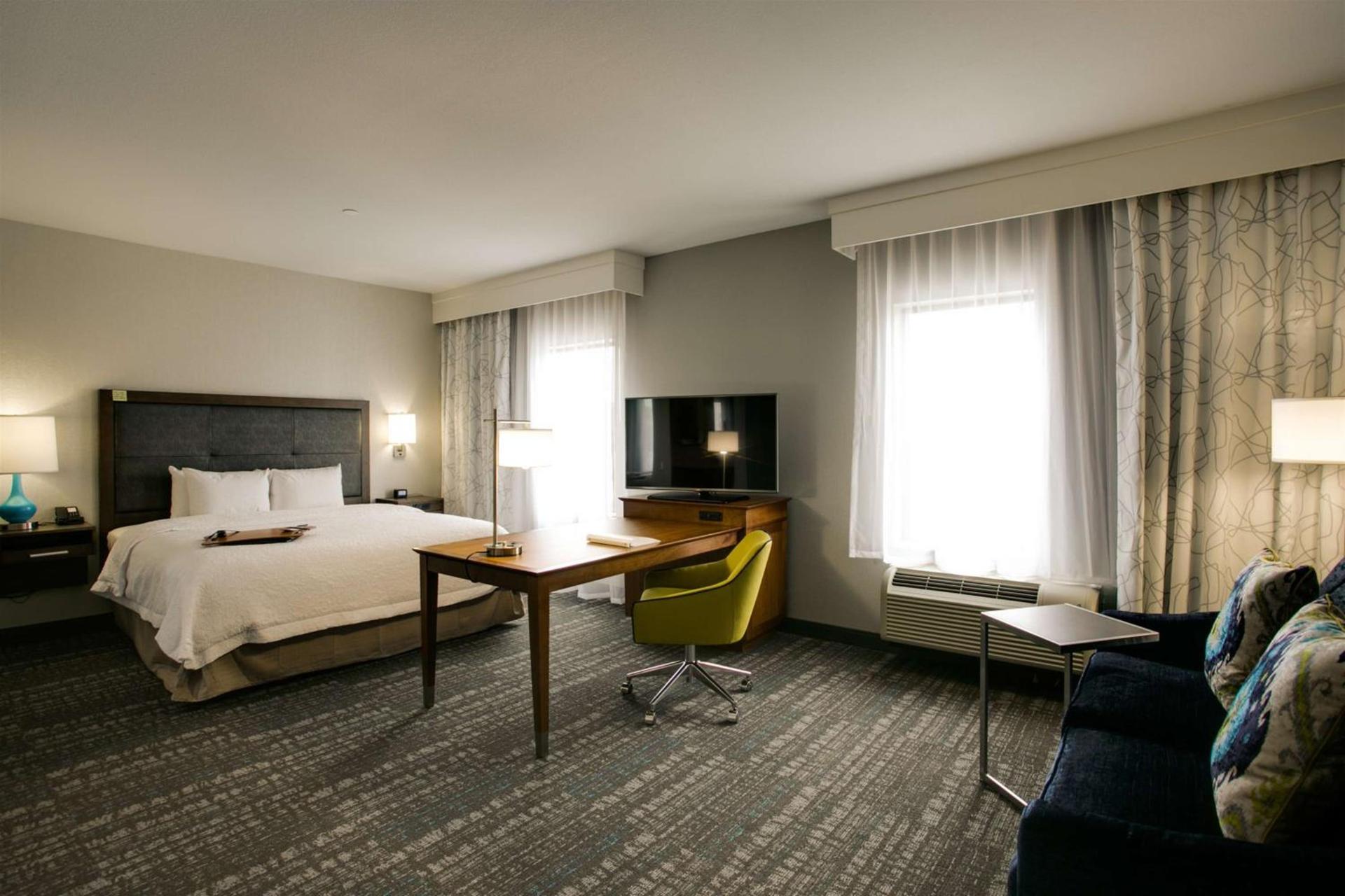 Hampton Inn & Suites Dallas/Ft. Worth Airport South photo 24