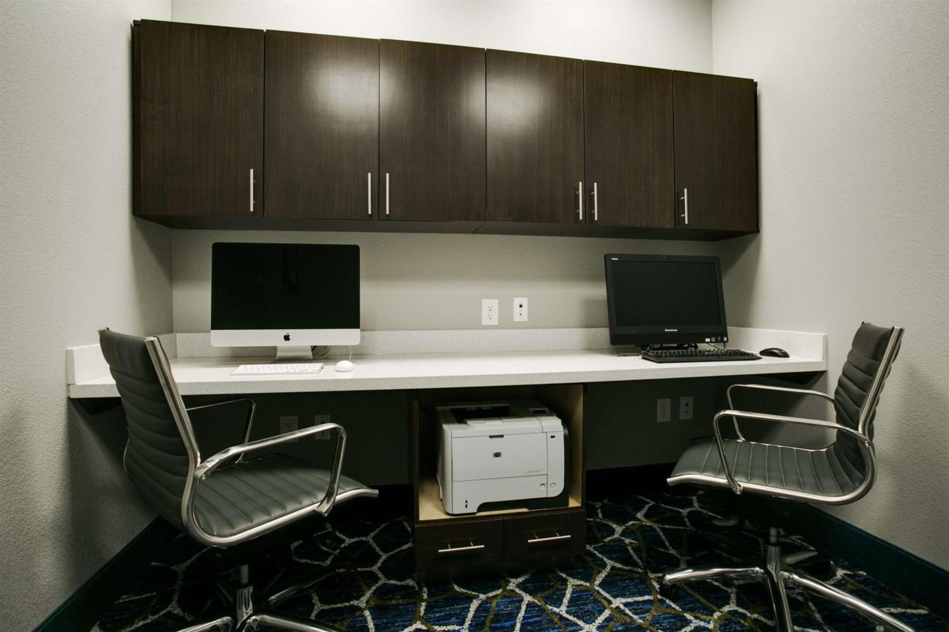 Hampton Inn & Suites Dallas/Ft. Worth Airport South photo 45