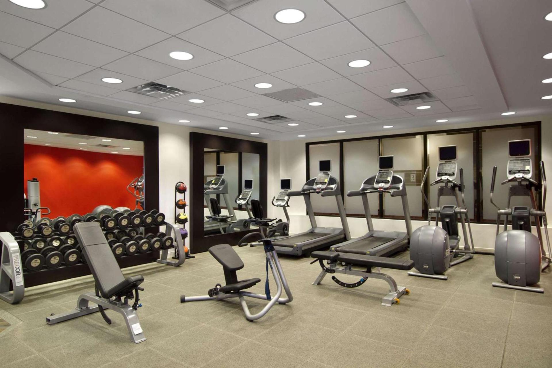 Embassy Suites by Hilton Detroit Metro Airport photo 9