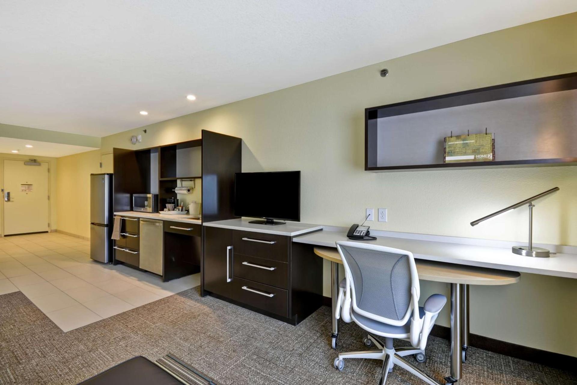 Home2 Suites By Hilton Dallas North Park photo 3