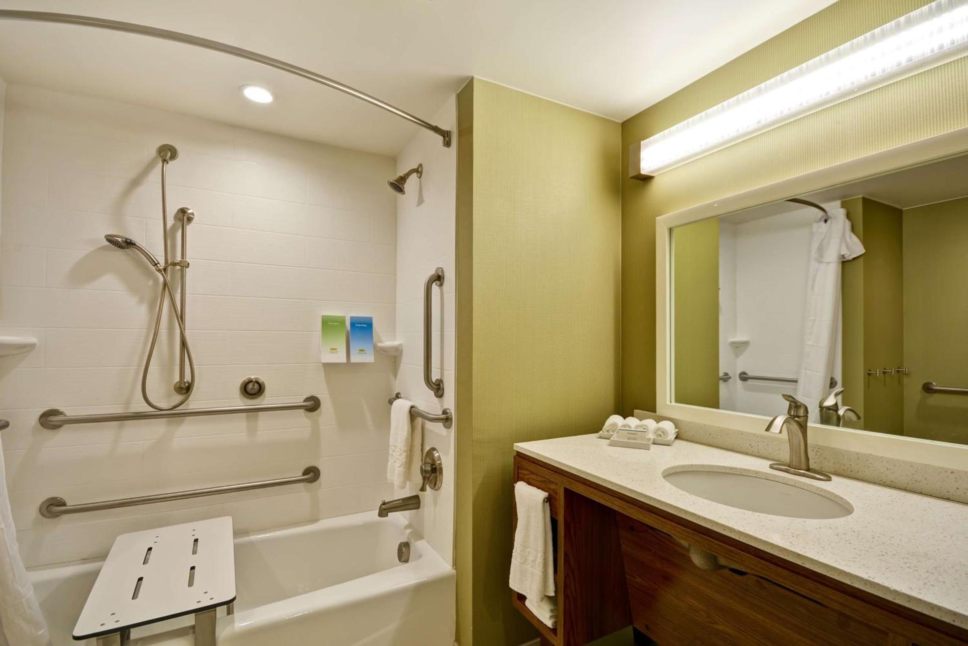 Home2 Suites By Hilton Dallas North Park photo 4