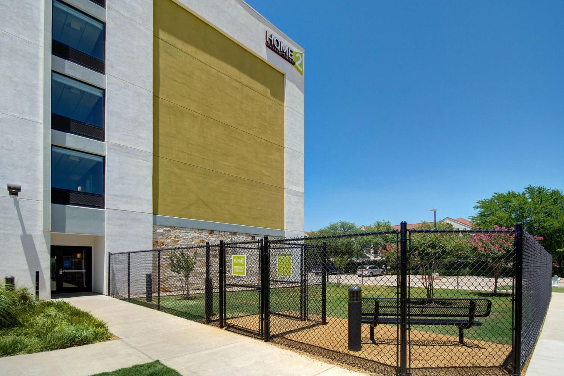 Home2 Suites By Hilton Dallas Addison photo 2