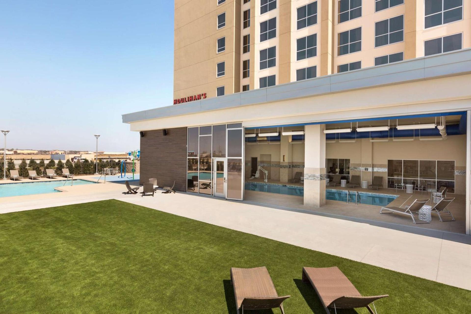 Embassy Suites By Hilton Denton Convention Center photo 13