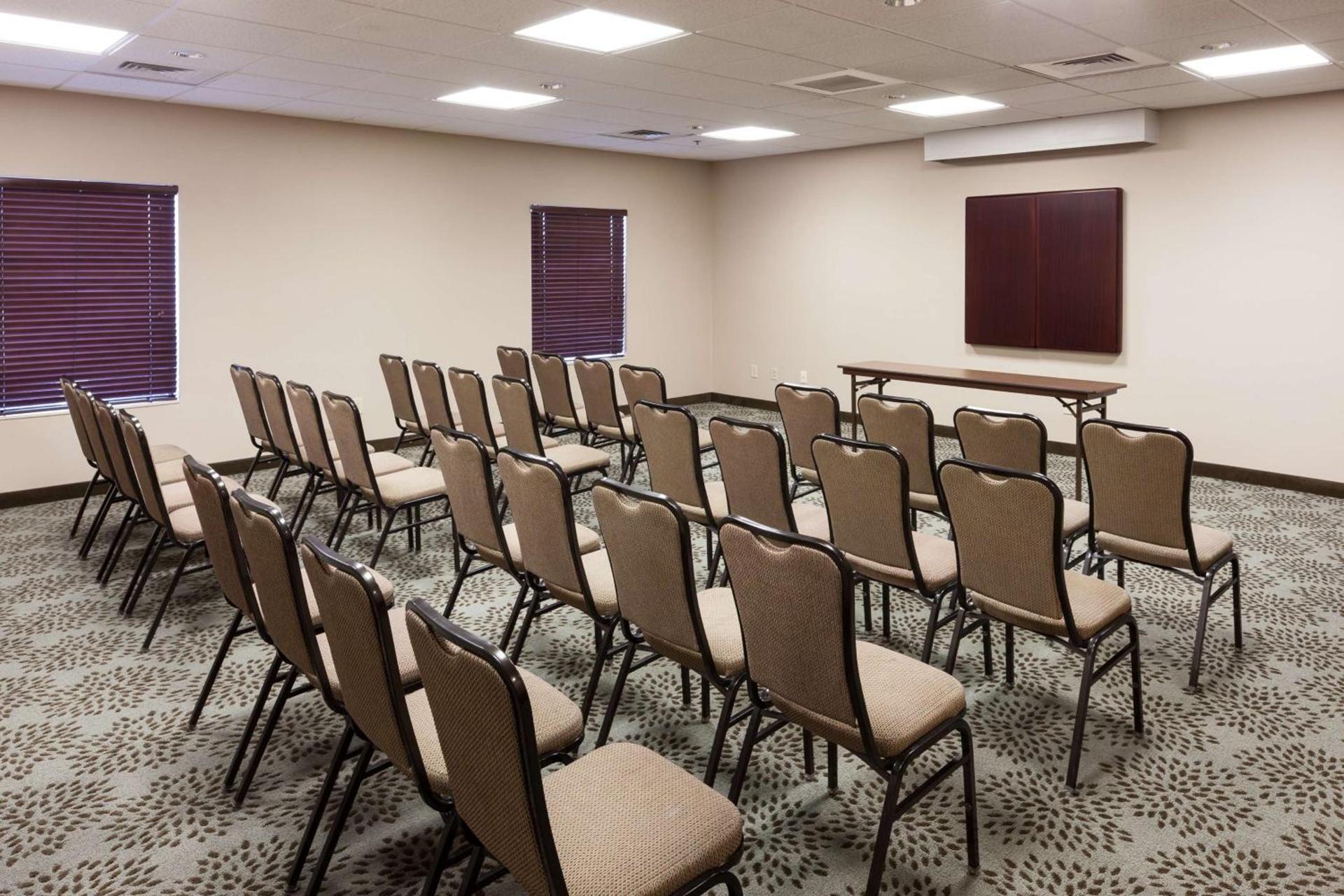 Hampton Inn & Suites Dothan photo 22
