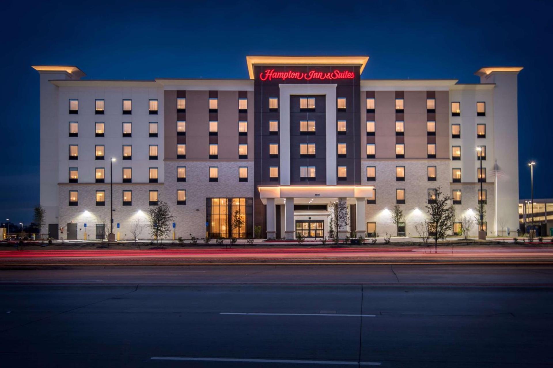 Hampton Inn & Suites Dallas-The Colony photo 5