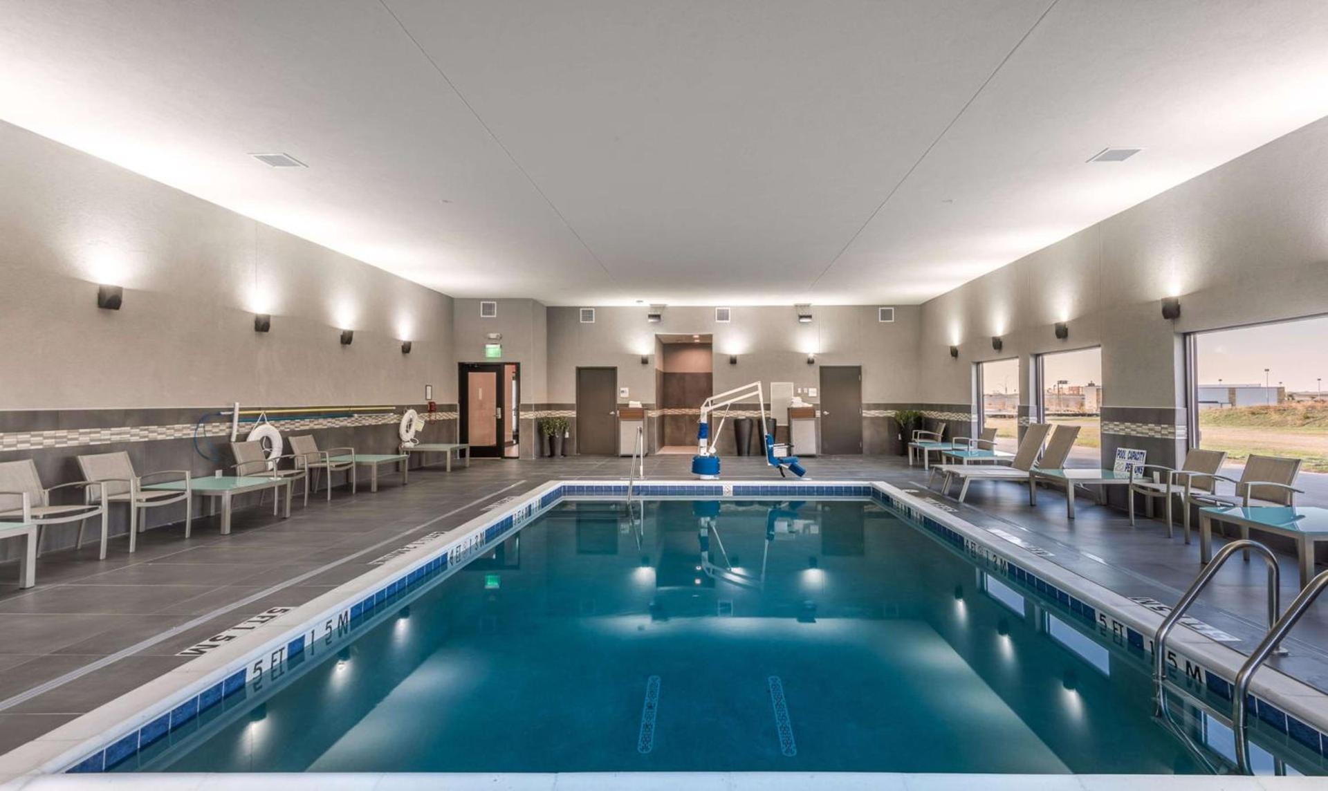 Hampton Inn & Suites Dallas-The Colony photo 11