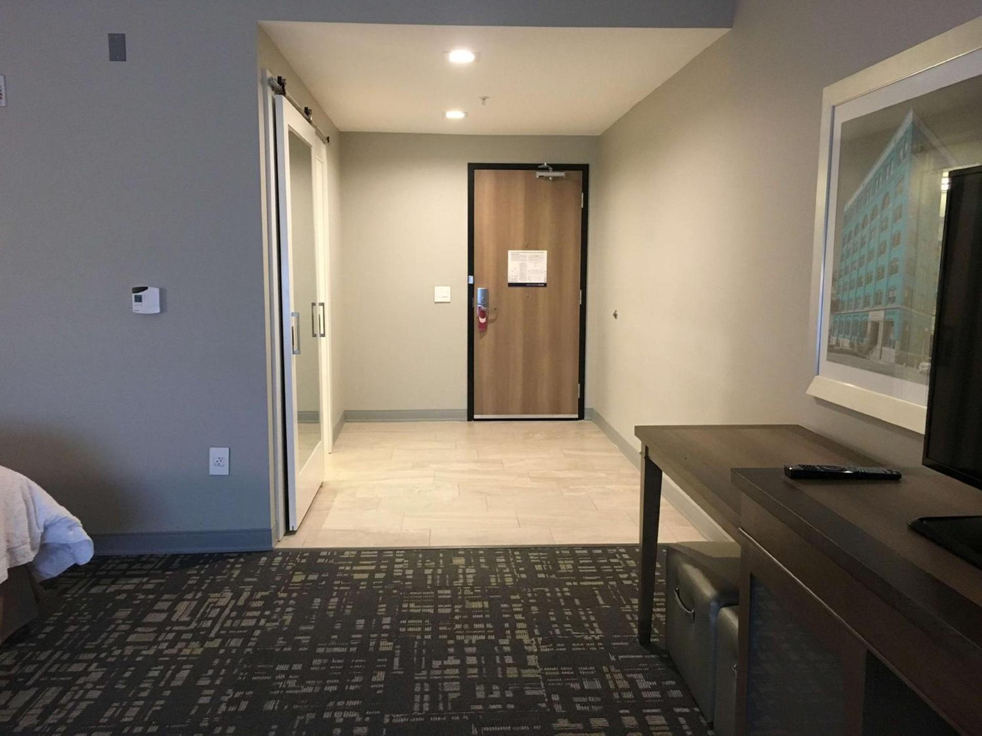 Hampton Inn & Suites Dallas-The Colony photo 42