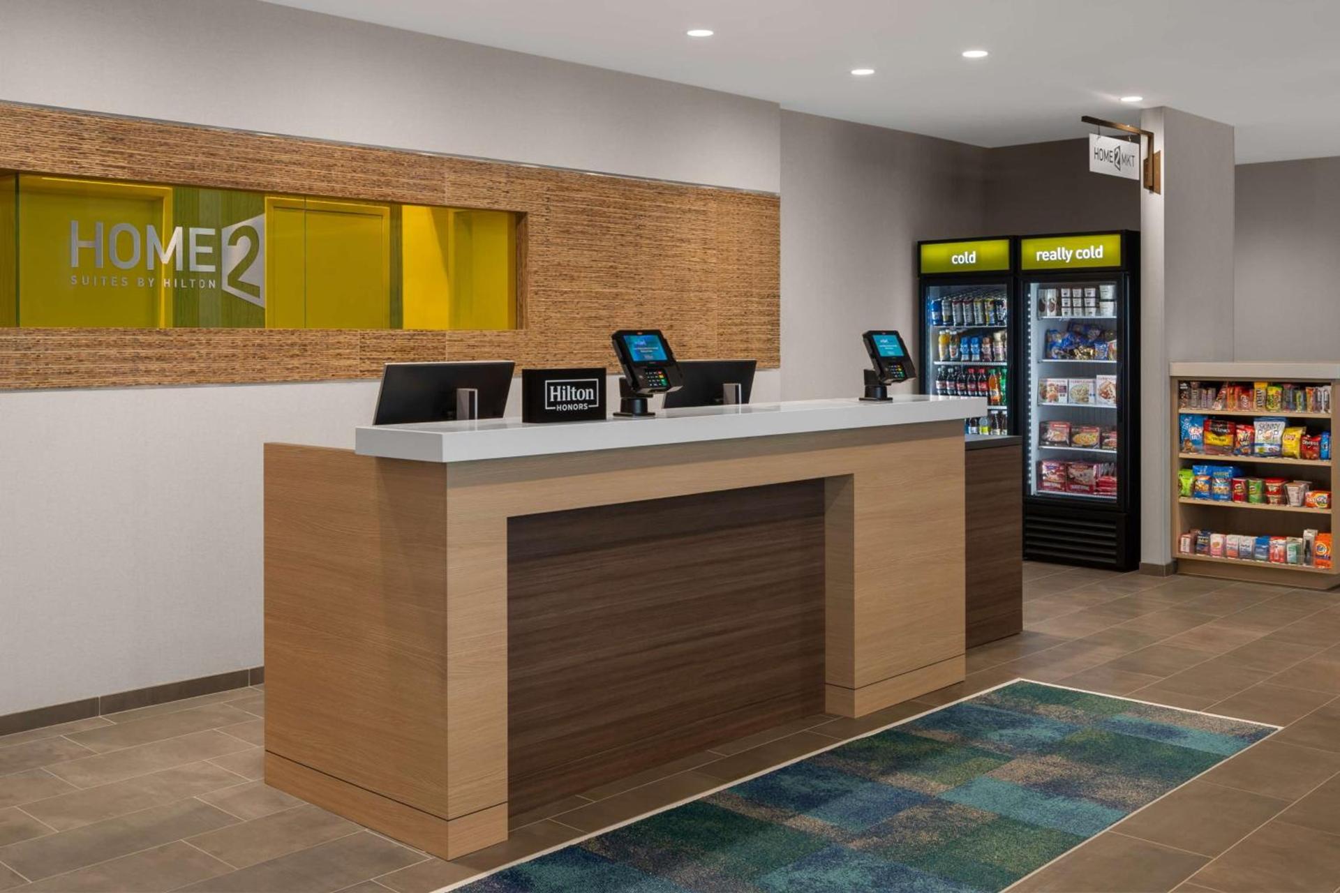 Home2 Suites by Hilton Des Moines at Drake University photo 6