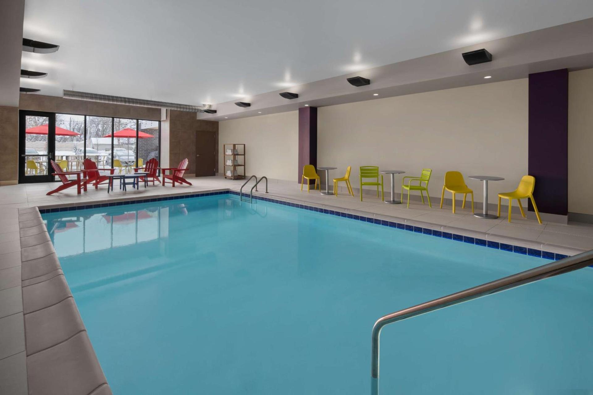 Home2 Suites by Hilton Des Moines at Drake University photo 8