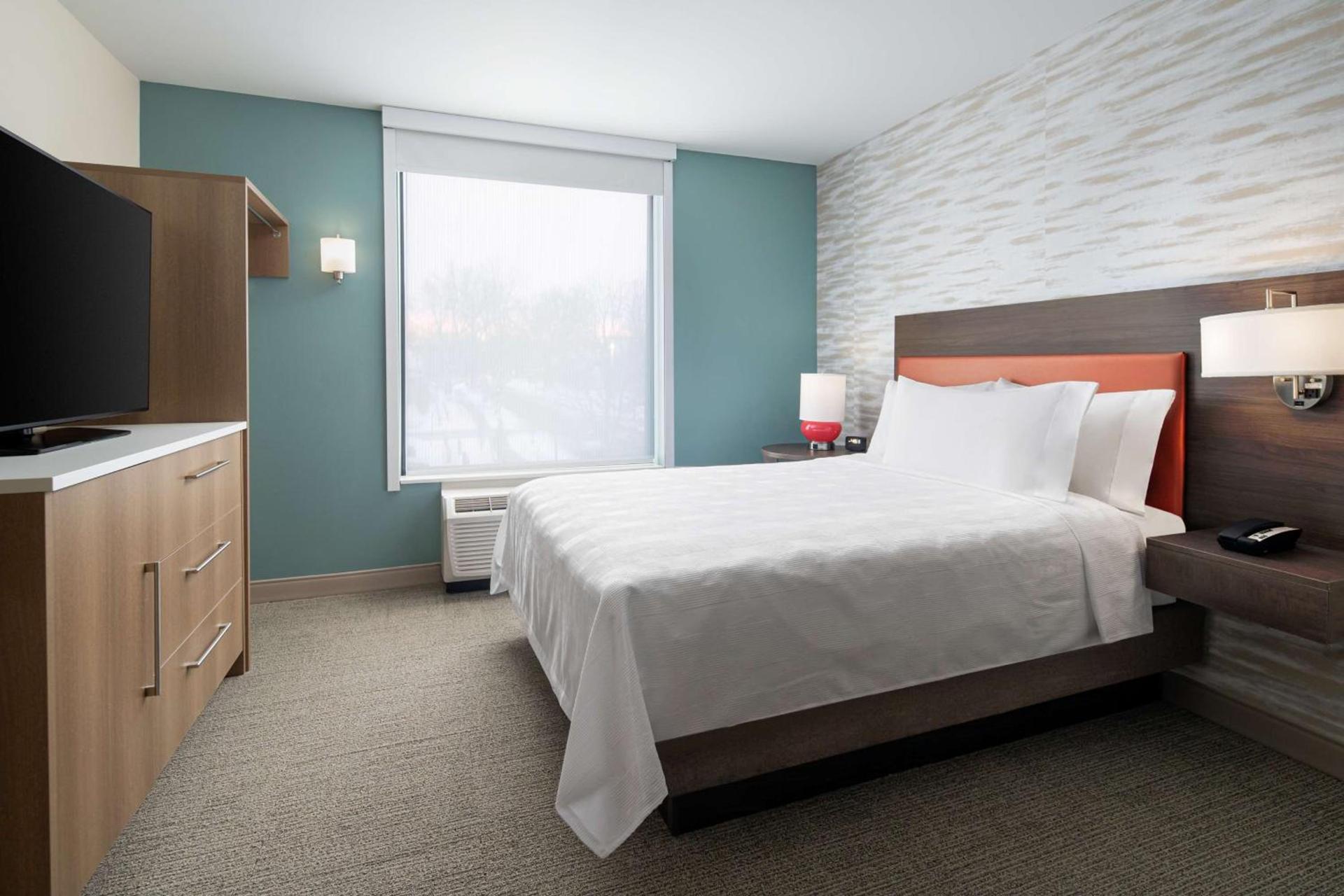 Home2 Suites by Hilton Des Moines at Drake University photo 29