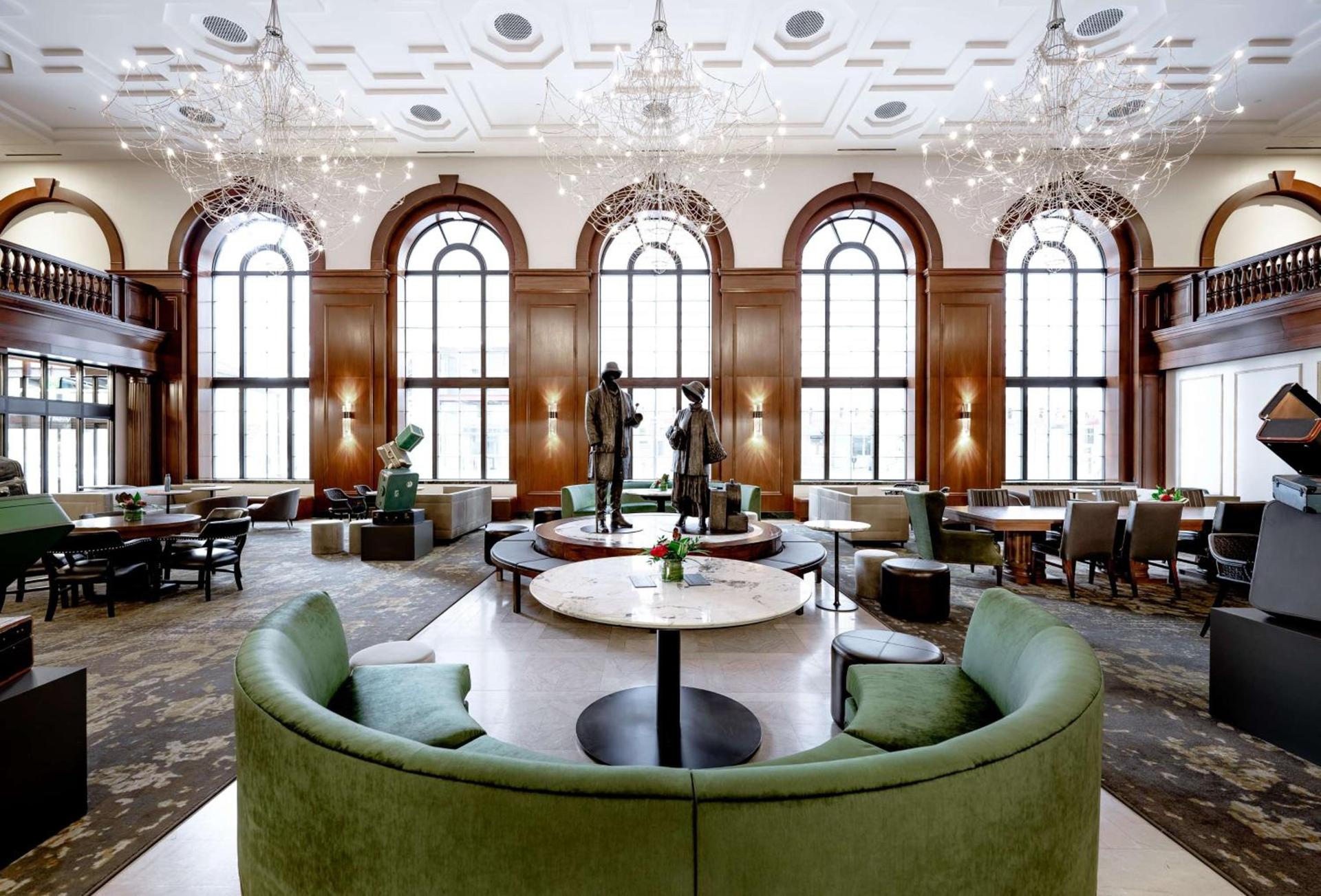 Hotel Fort Des Moines, Curio Collection By Hilton photo 2