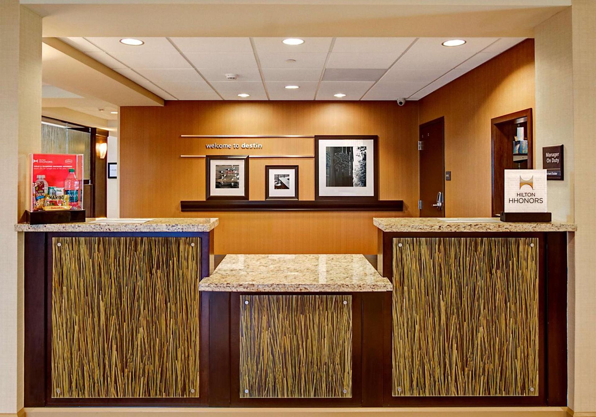 Hampton Inn & Suites Destin photo 6