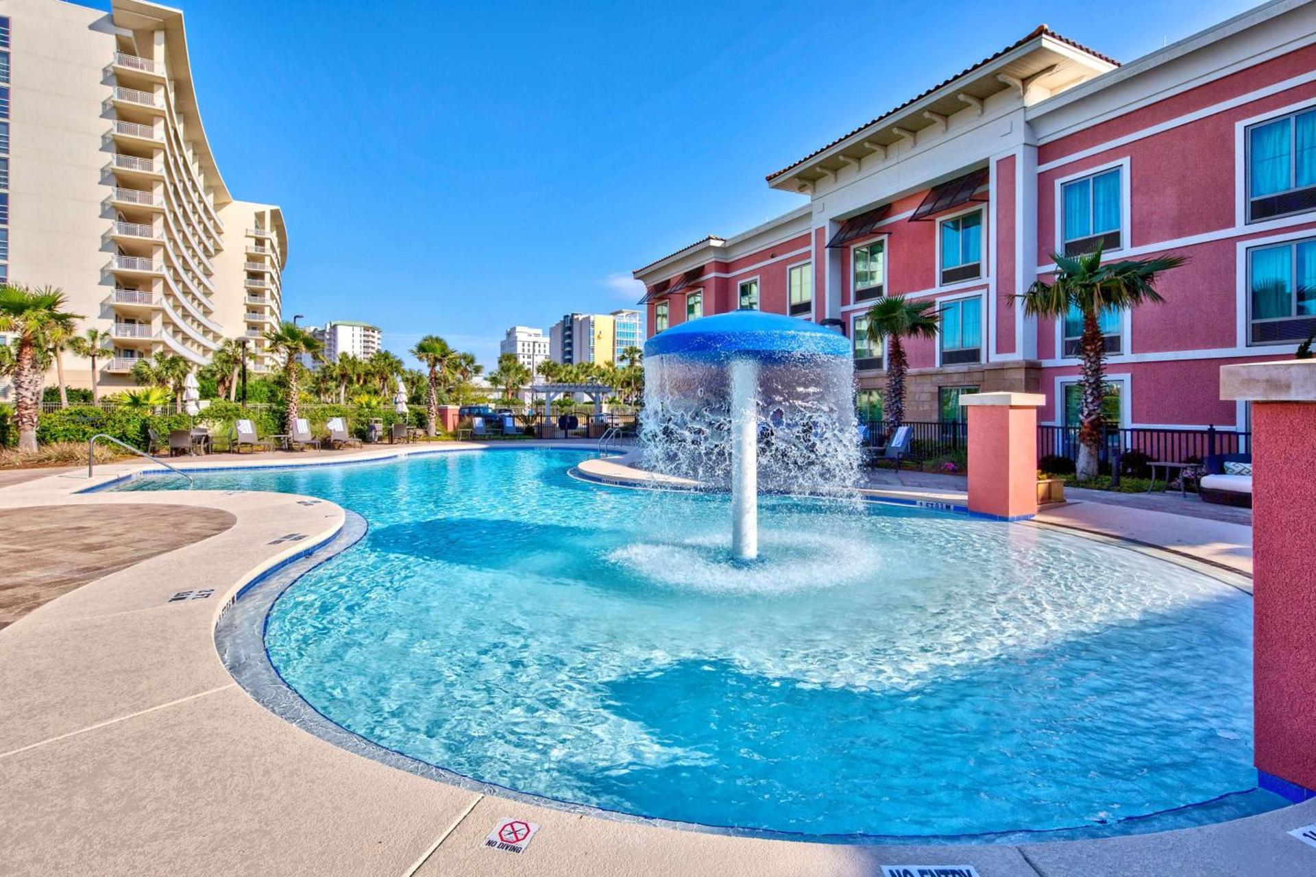 Hampton Inn & Suites Destin photo 2