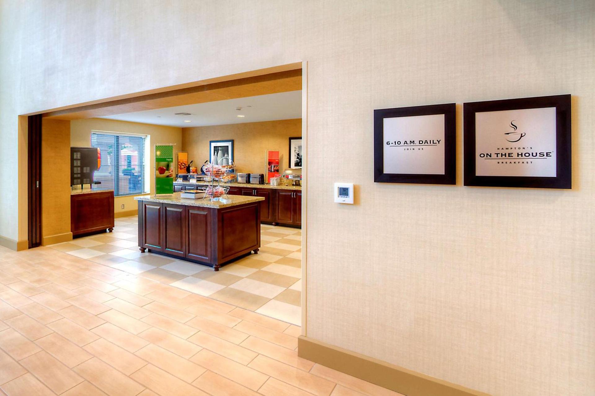Hampton Inn & Suites Destin photo 13