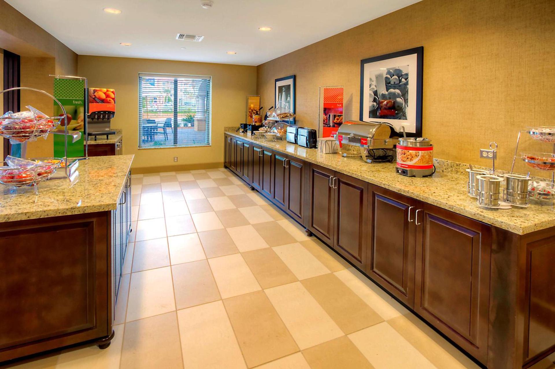 Hampton Inn & Suites Destin photo 15