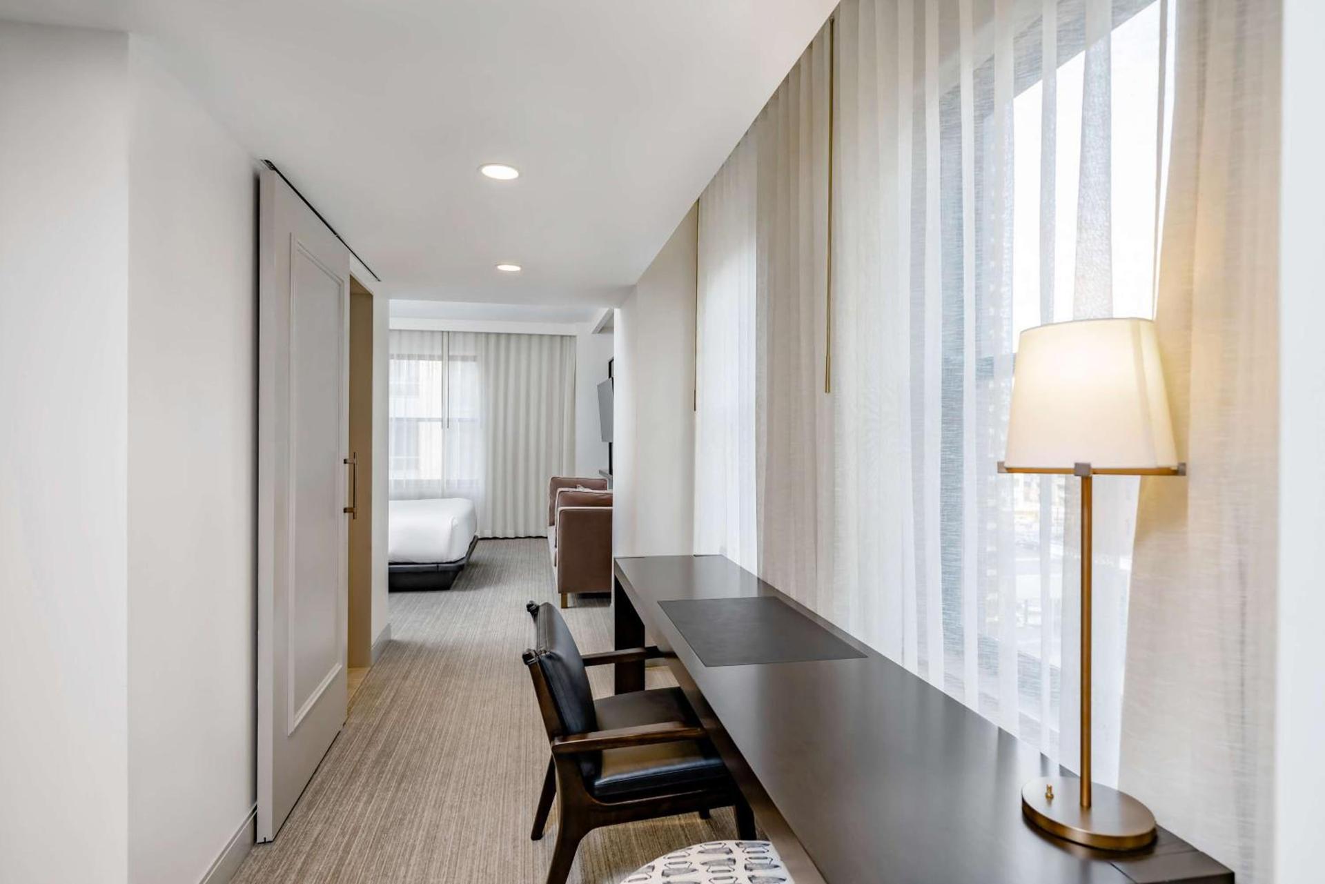 Hotel Fort Des Moines, Curio Collection By Hilton photo 63