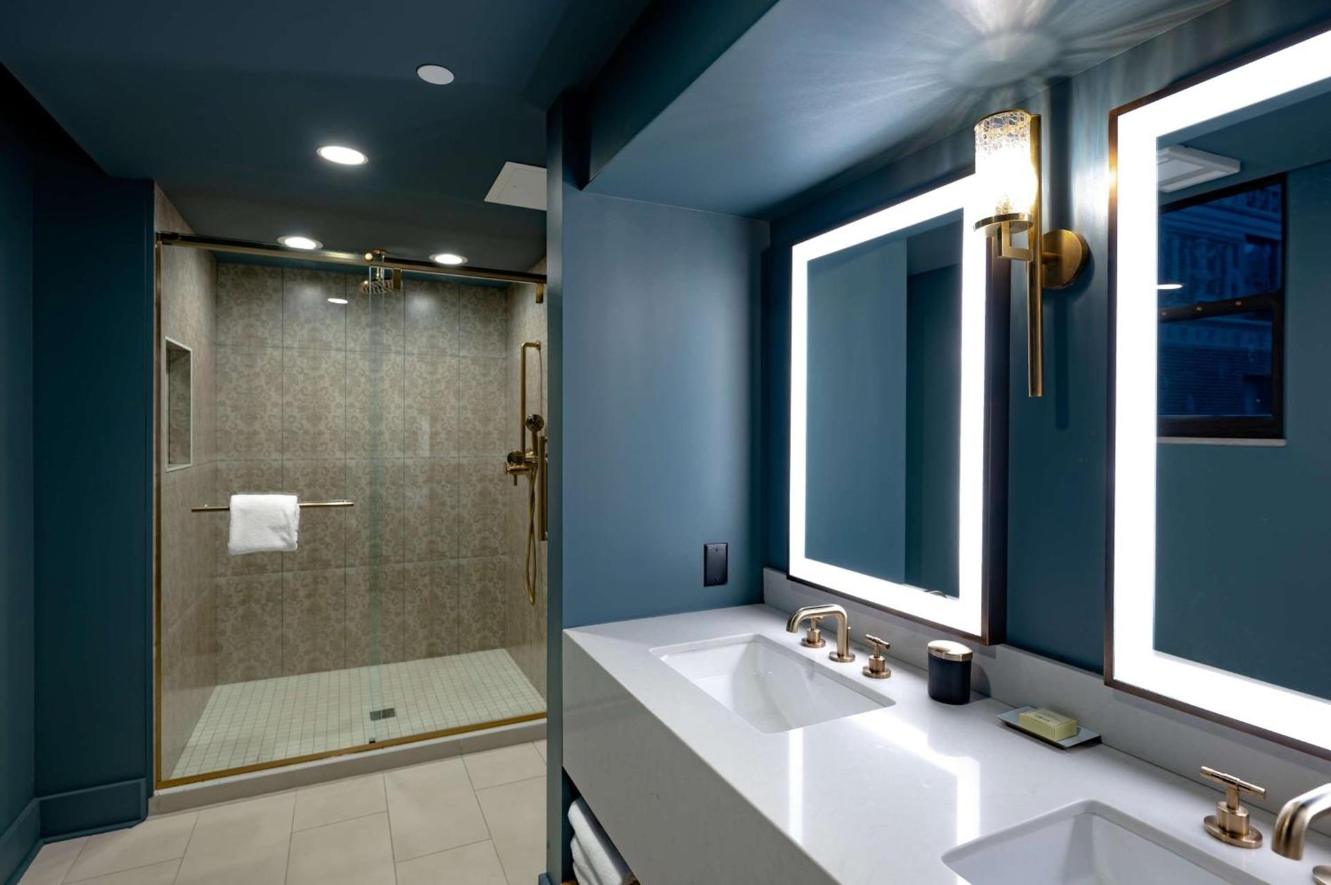 Hotel Fort Des Moines, Curio Collection By Hilton photo 81