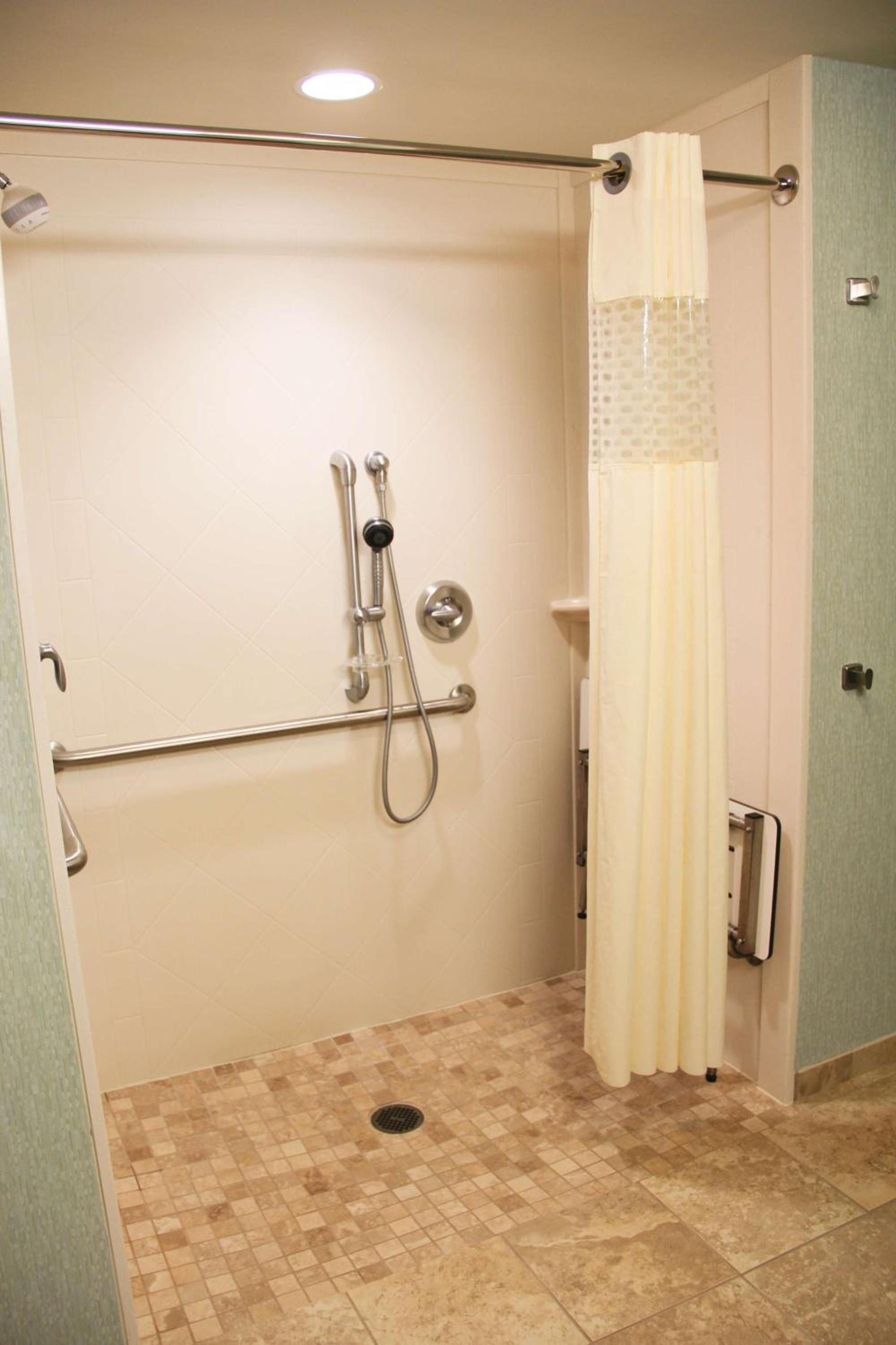 Hampton Inn & Suites Destin photo 37