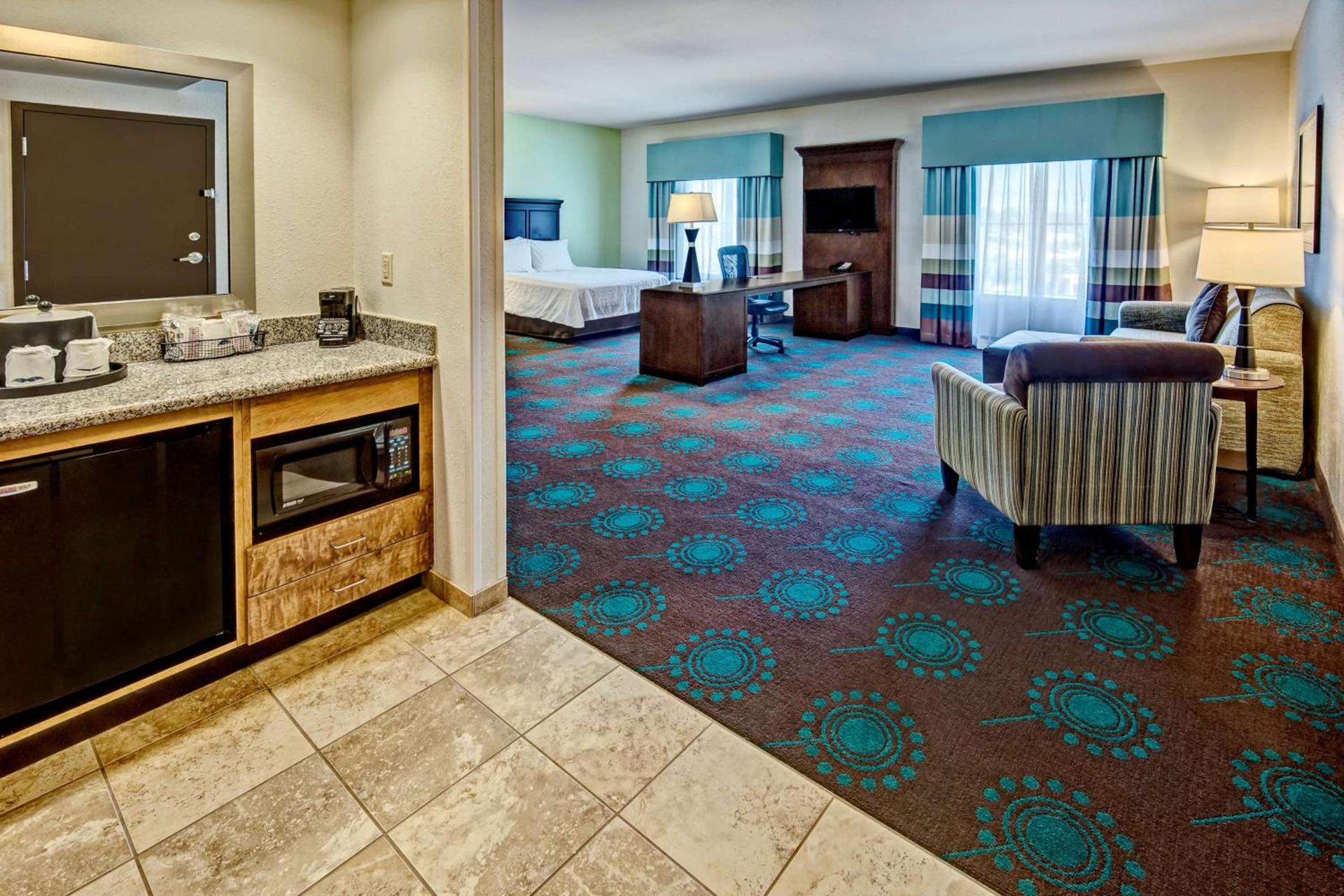 Hampton Inn & Suites Destin photo 43