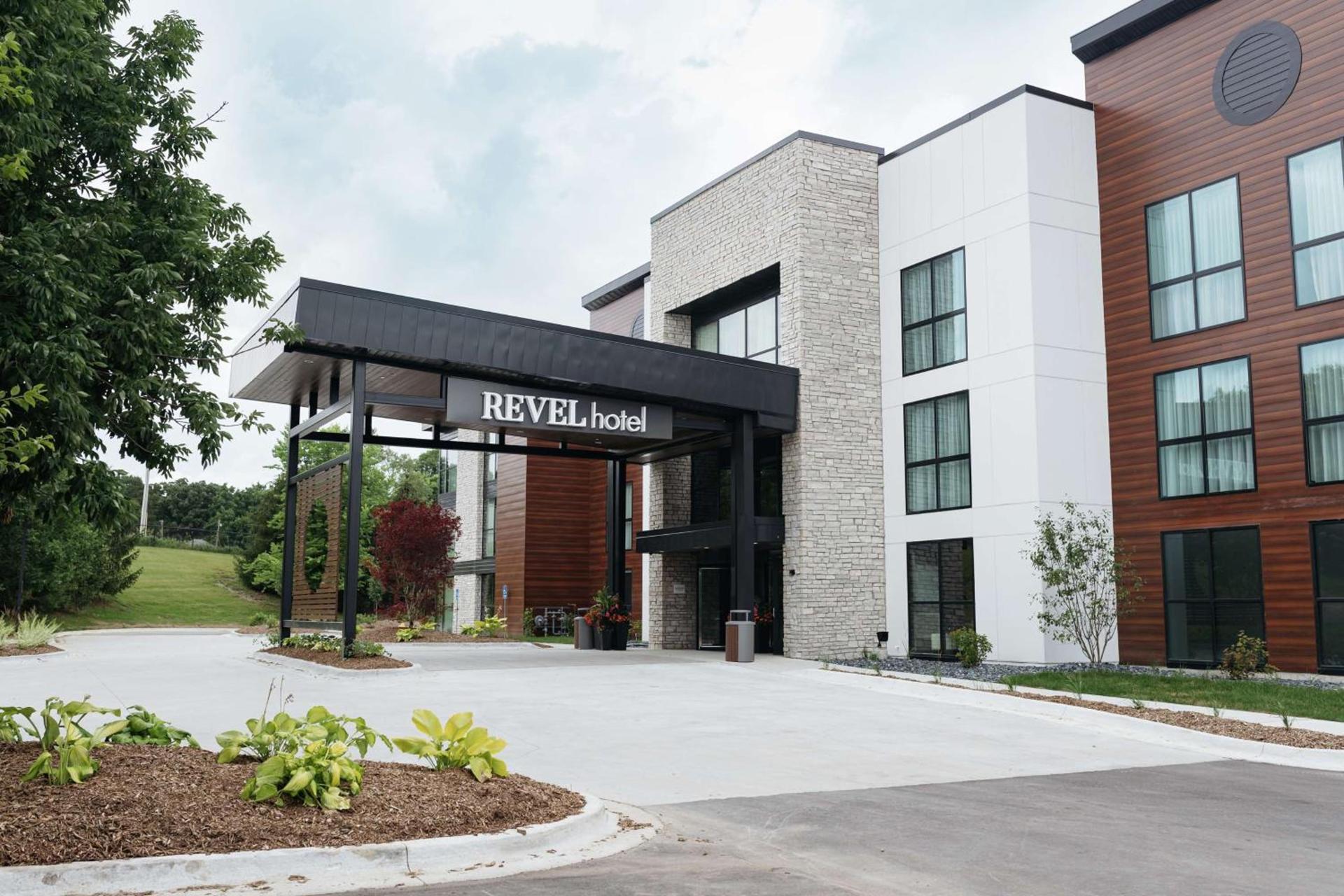 Revel Hotel, Tapestry Collection By Hilton photo 4