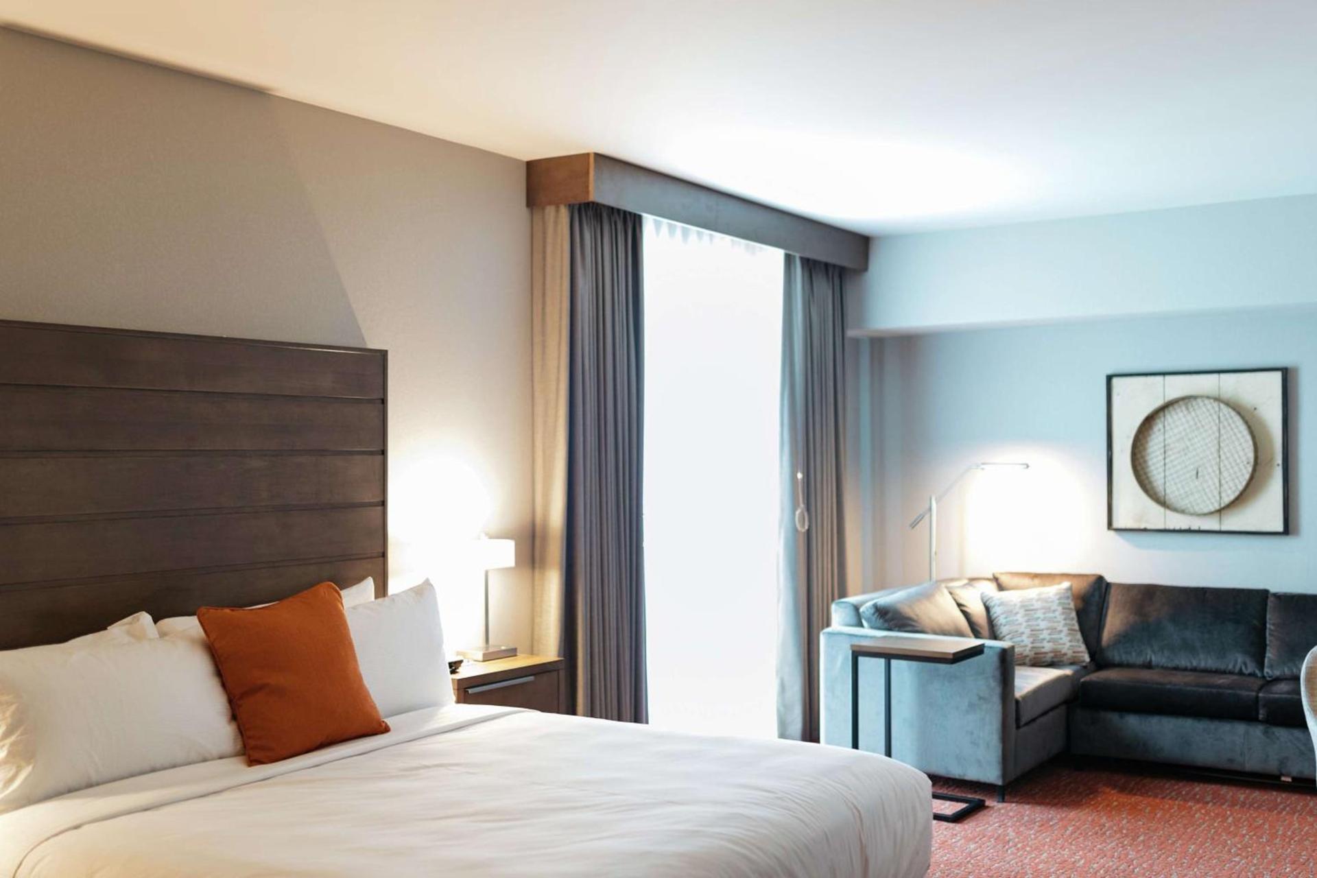 Revel Hotel, Tapestry Collection By Hilton photo 42