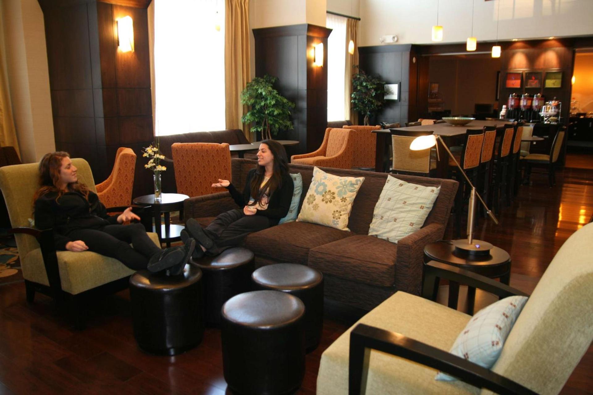 Hampton Inn & Suites Detroit-Canton photo 21