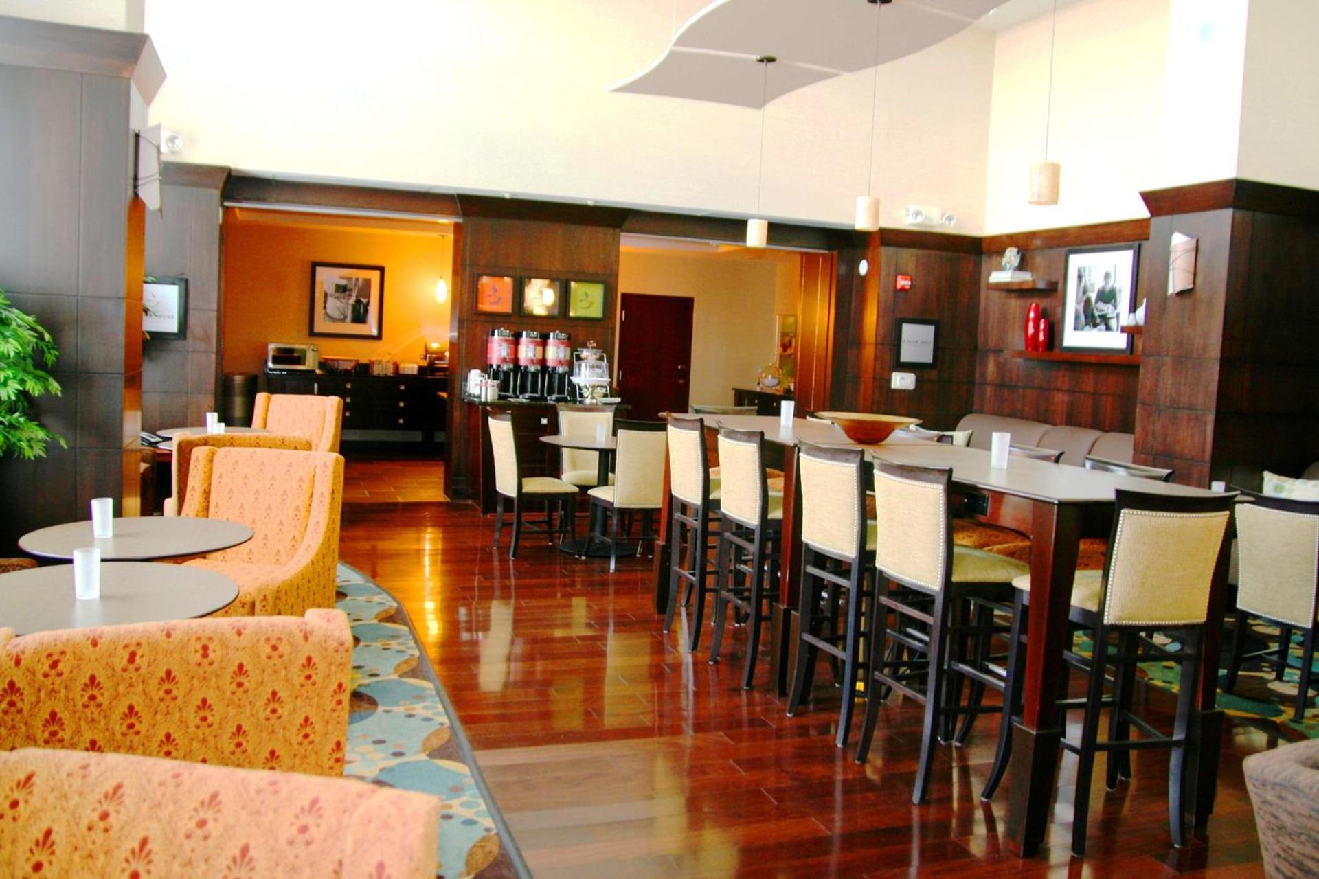 Hampton Inn & Suites Detroit-Canton photo 35