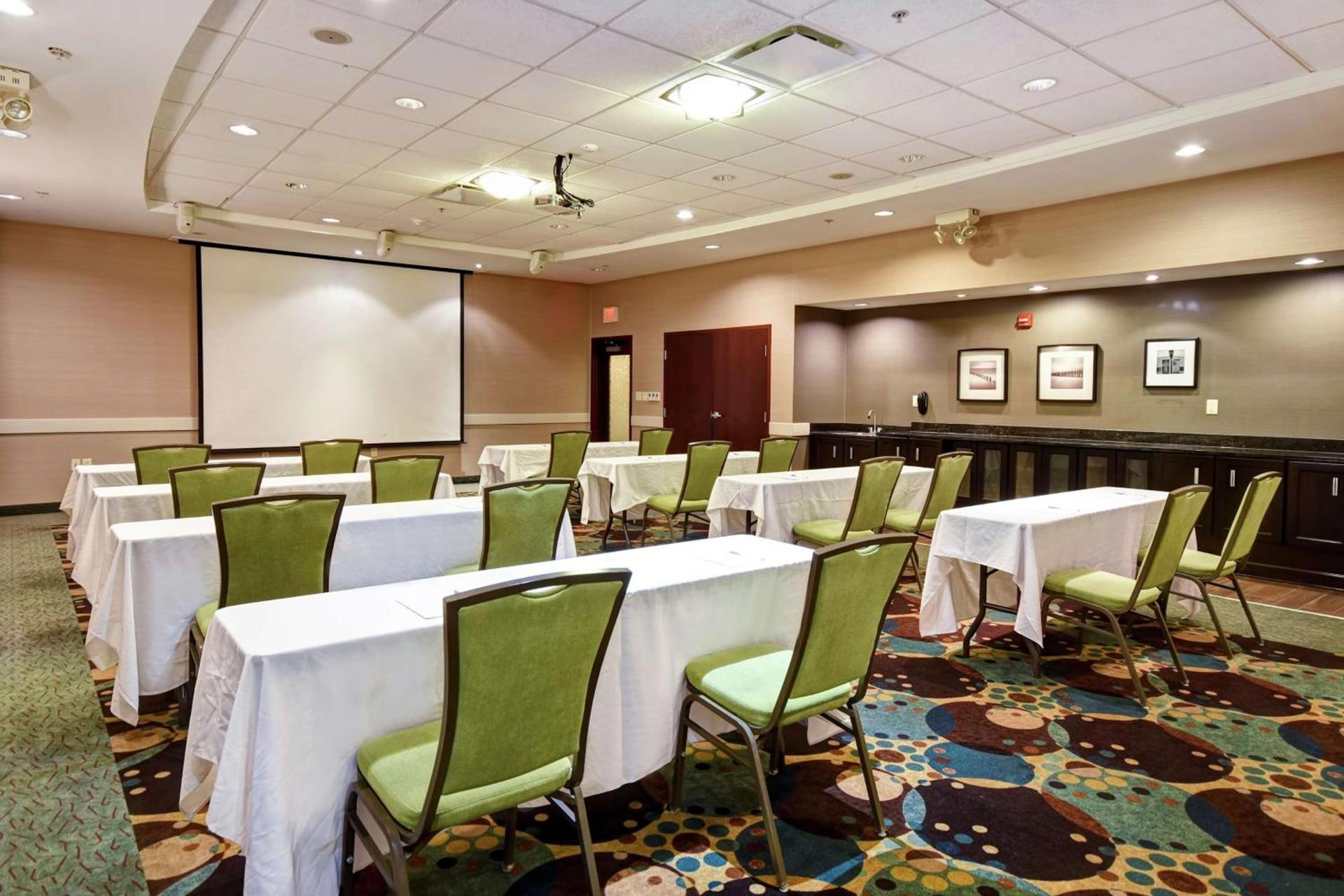 Hampton Inn & Suites Detroit-Canton photo 75