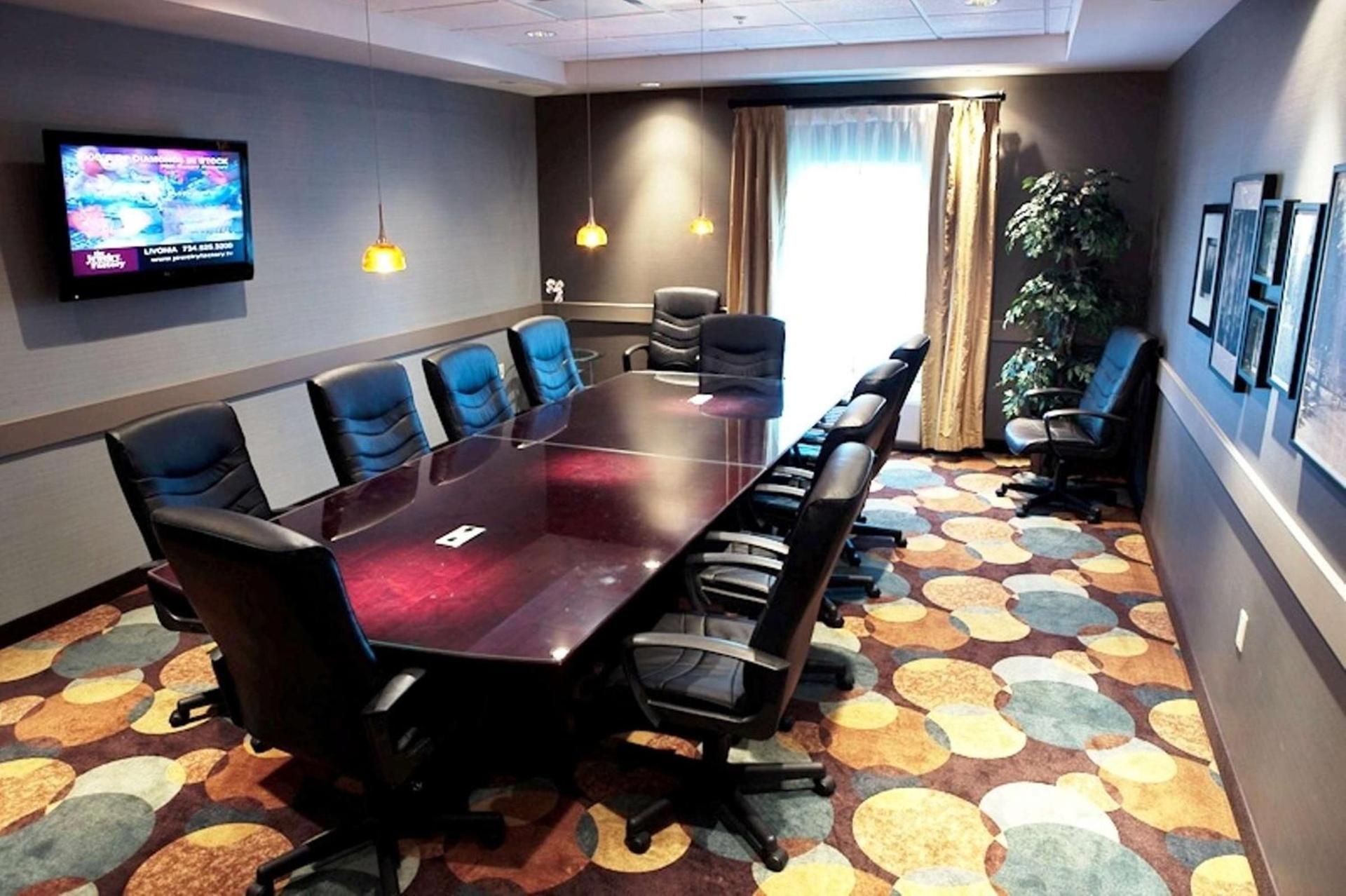 Hampton Inn & Suites Detroit-Canton photo 80