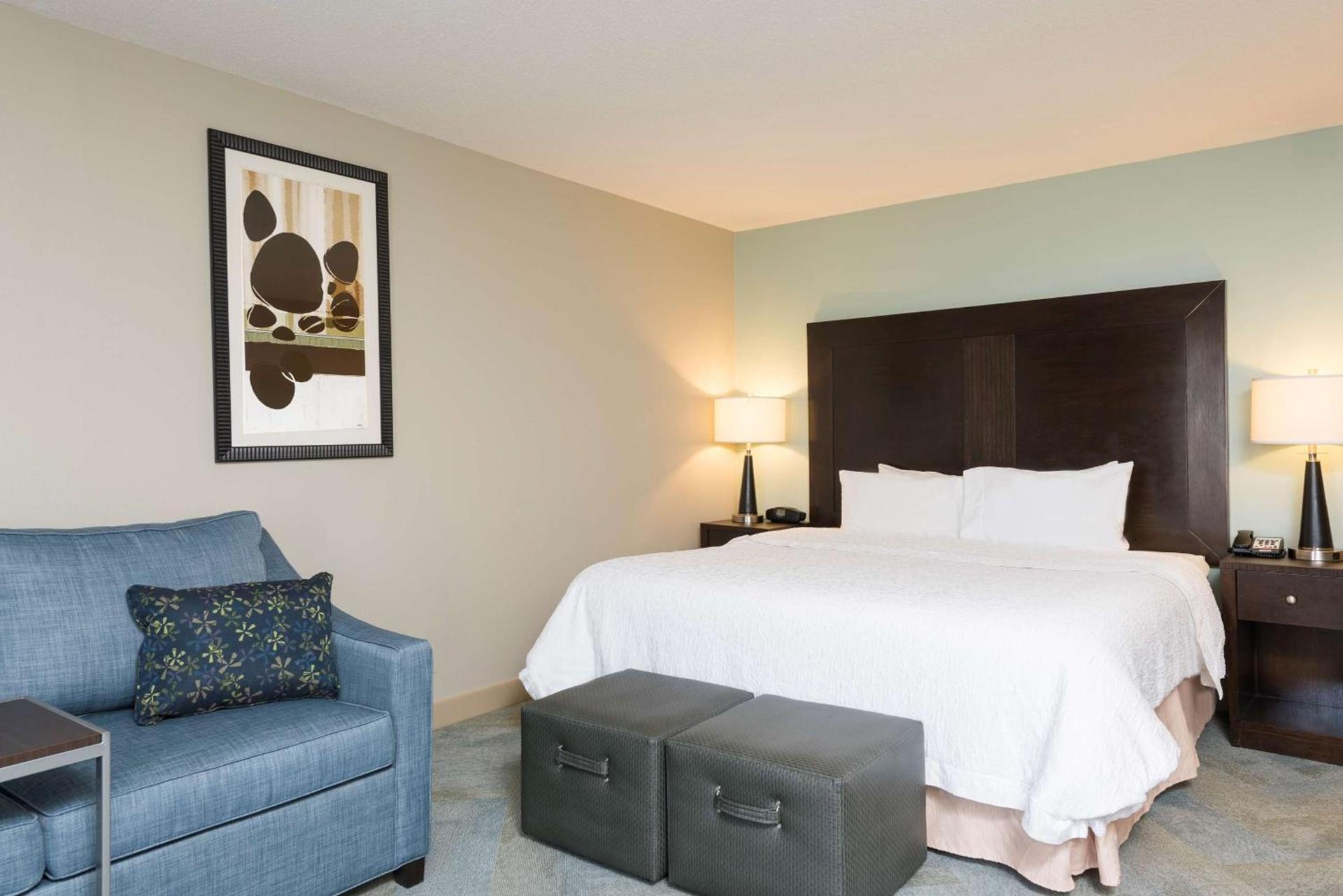 Hampton Inn Detroit Roseville photo 30