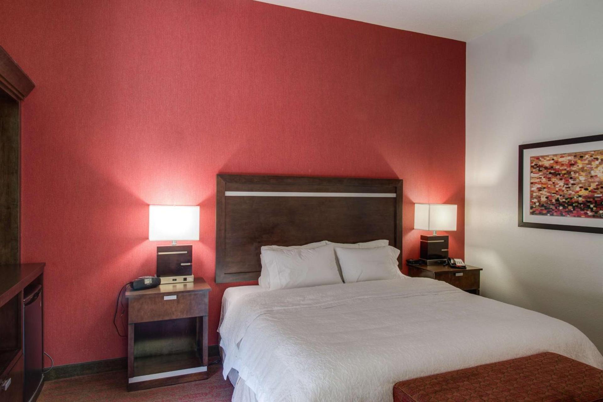 Hampton Inn & Suites Detroit/Airport Romulus photo 34